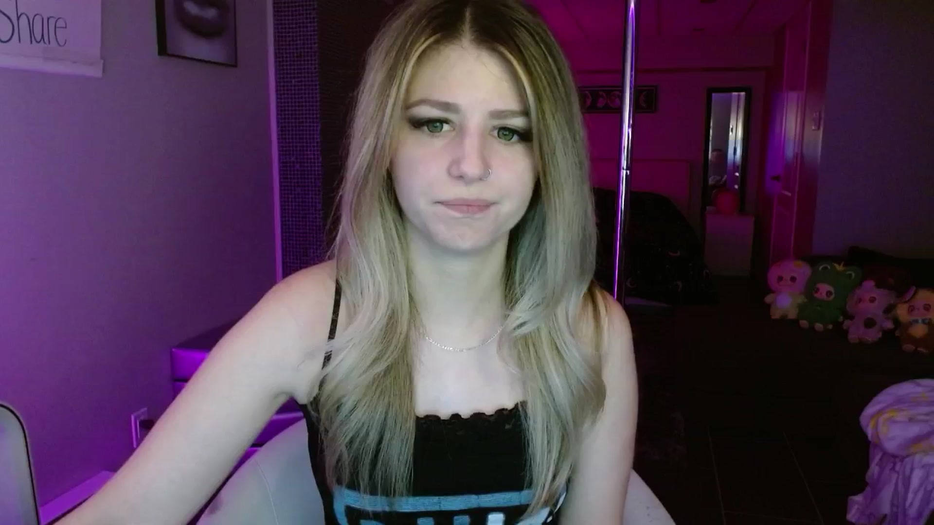 Gallery image thumbnail from Serafina's myfreecams stream on, 07/14/2025, 03:39 image 7 of 20