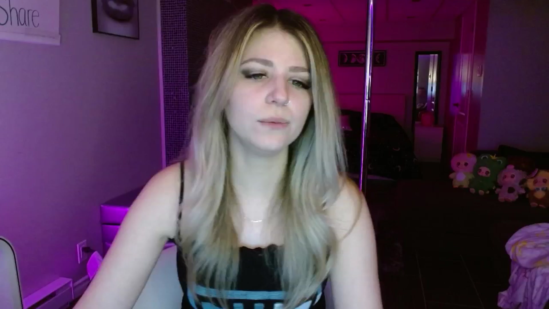 Gallery image thumbnail from Serafina's myfreecams stream on, 07/14/2025, 03:39 image 15 of 20