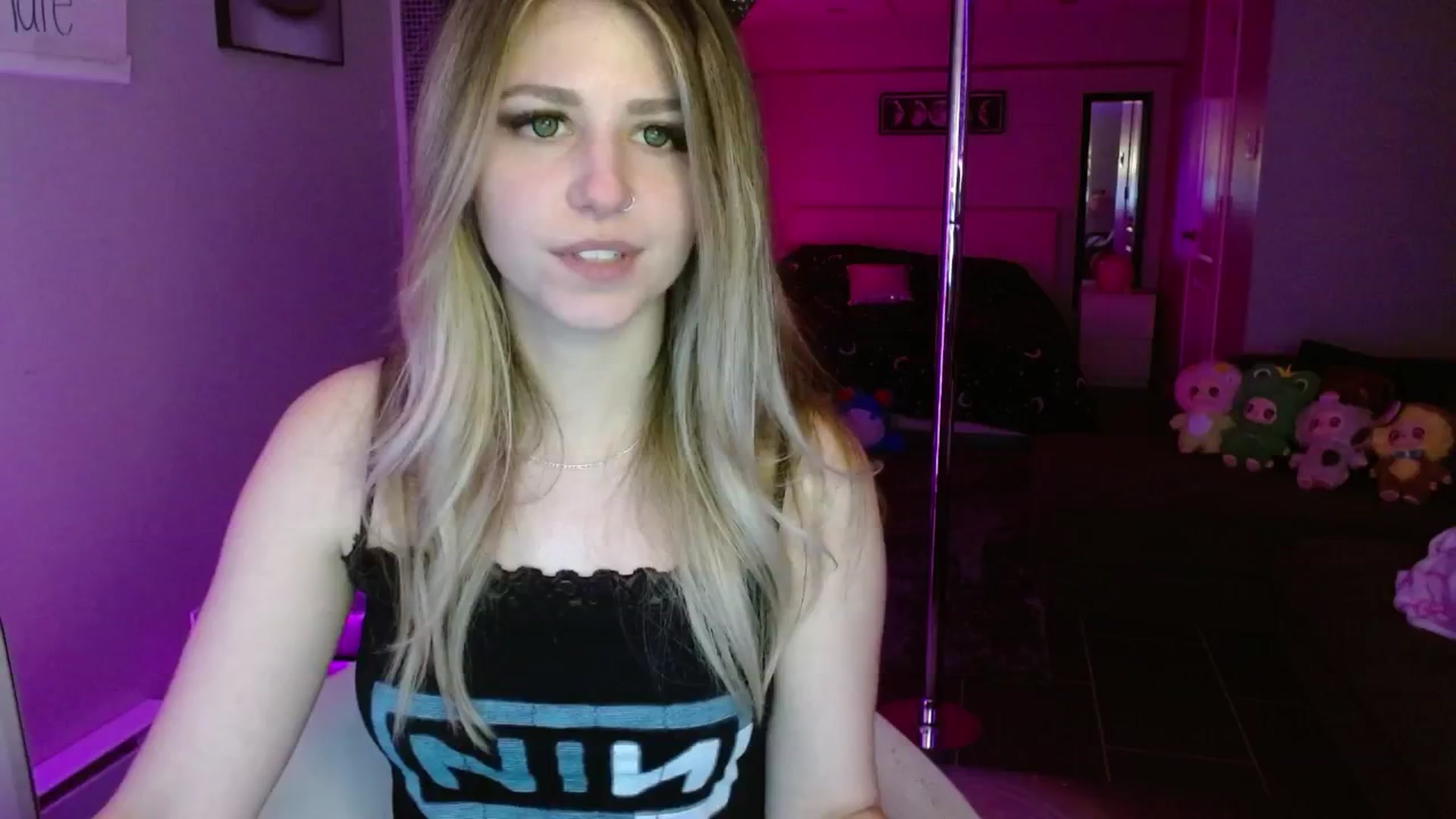 Gallery image thumbnail from Serafina's myfreecams stream on, 07/14/2025, 06:15 image 14 of 20