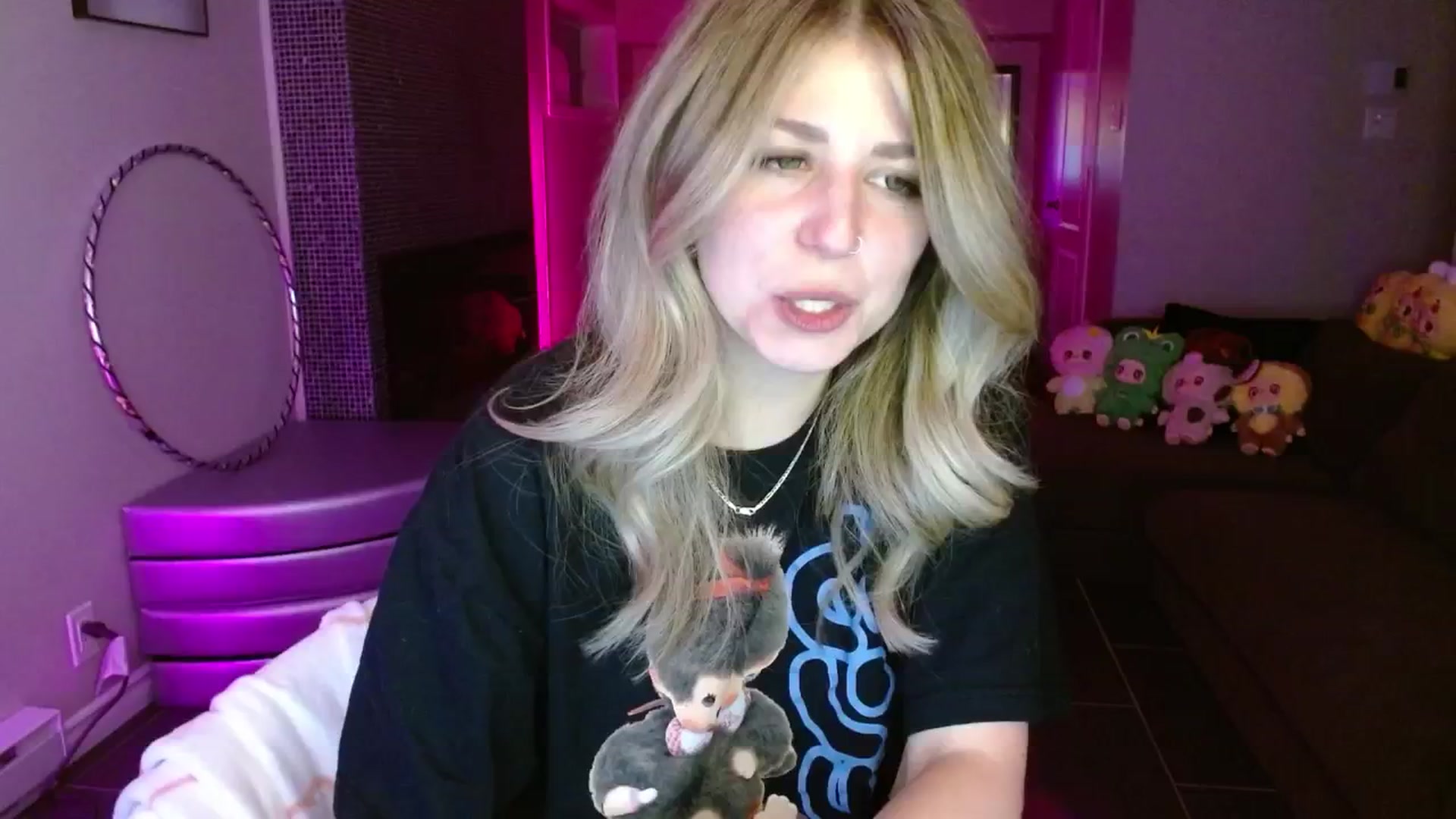 Gallery image thumbnail from Serafina's myfreecams stream on, 07/21/2025, 04:13 image 12 of 20
