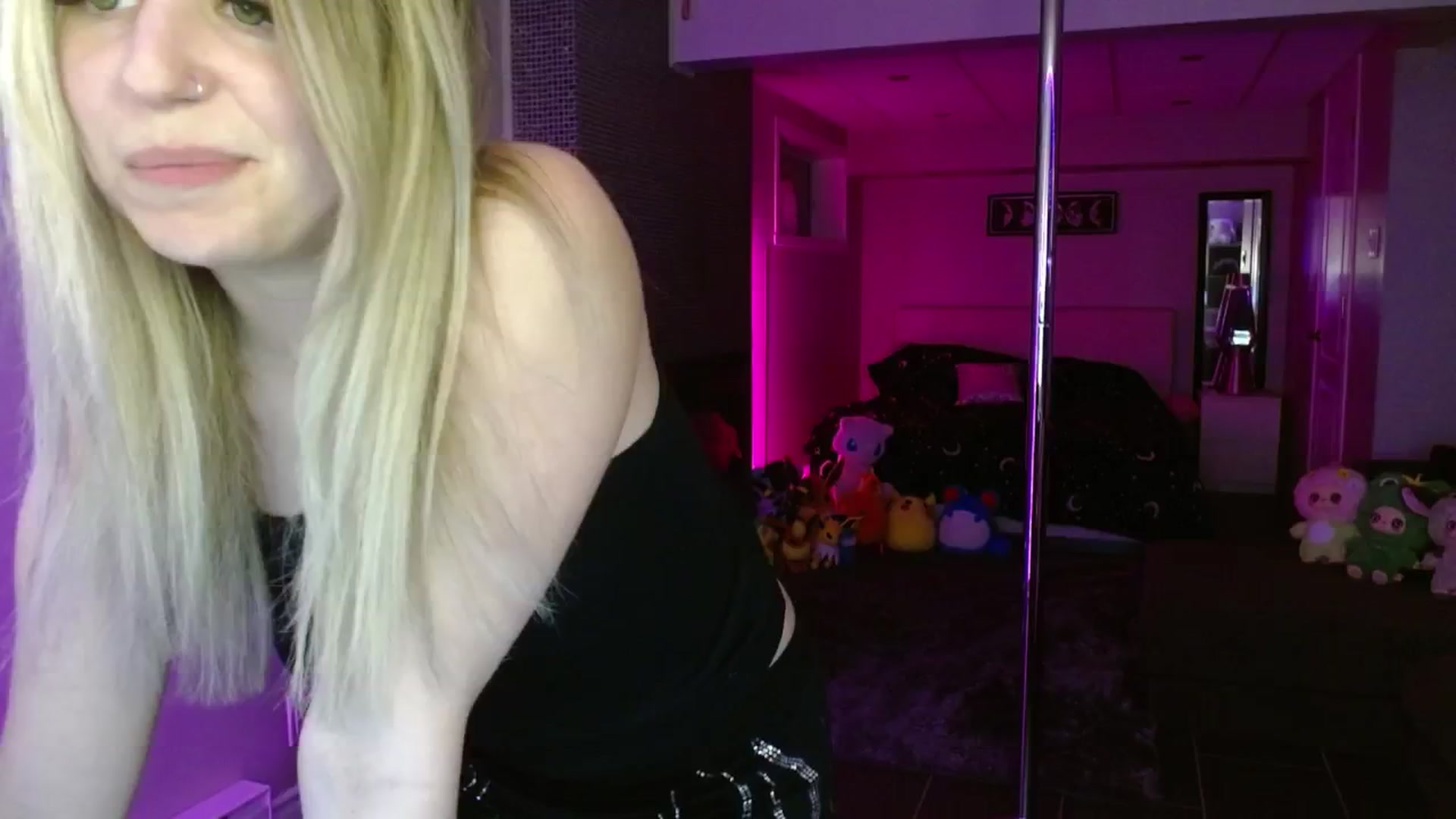 Gallery image thumbnail from Serafina's myfreecams stream on, 07/26/2025, 02:38 image 8 of 20
