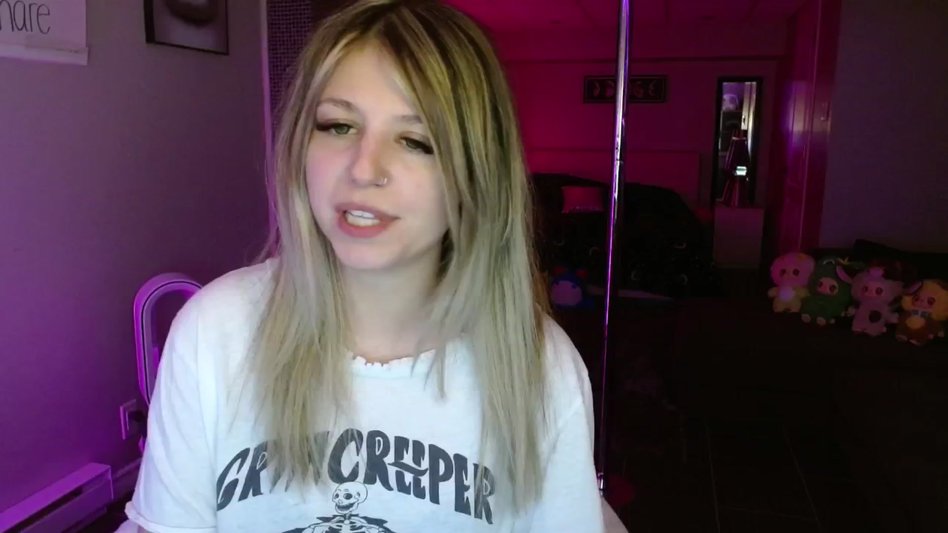 Gallery image thumbnail from Serafina's myfreecams stream on, 07/27/2025, 05:46 image 7 of 20
