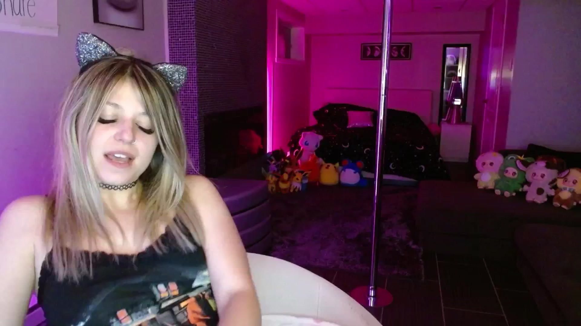 Gallery image thumbnail from Serafina's myfreecams stream on, 07/27/2025, 05:46 image 20 of 20