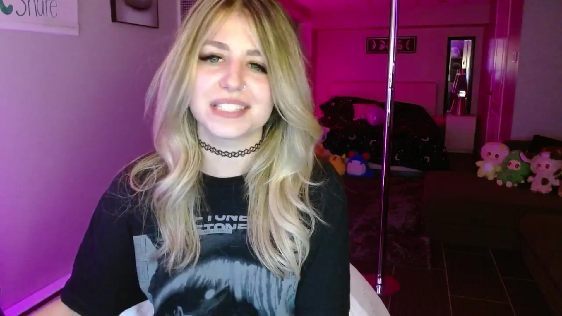 Gallery image thumbnail from Serafina's myfreecams stream on, 08/07/2025, 04:05 image 7 of 20