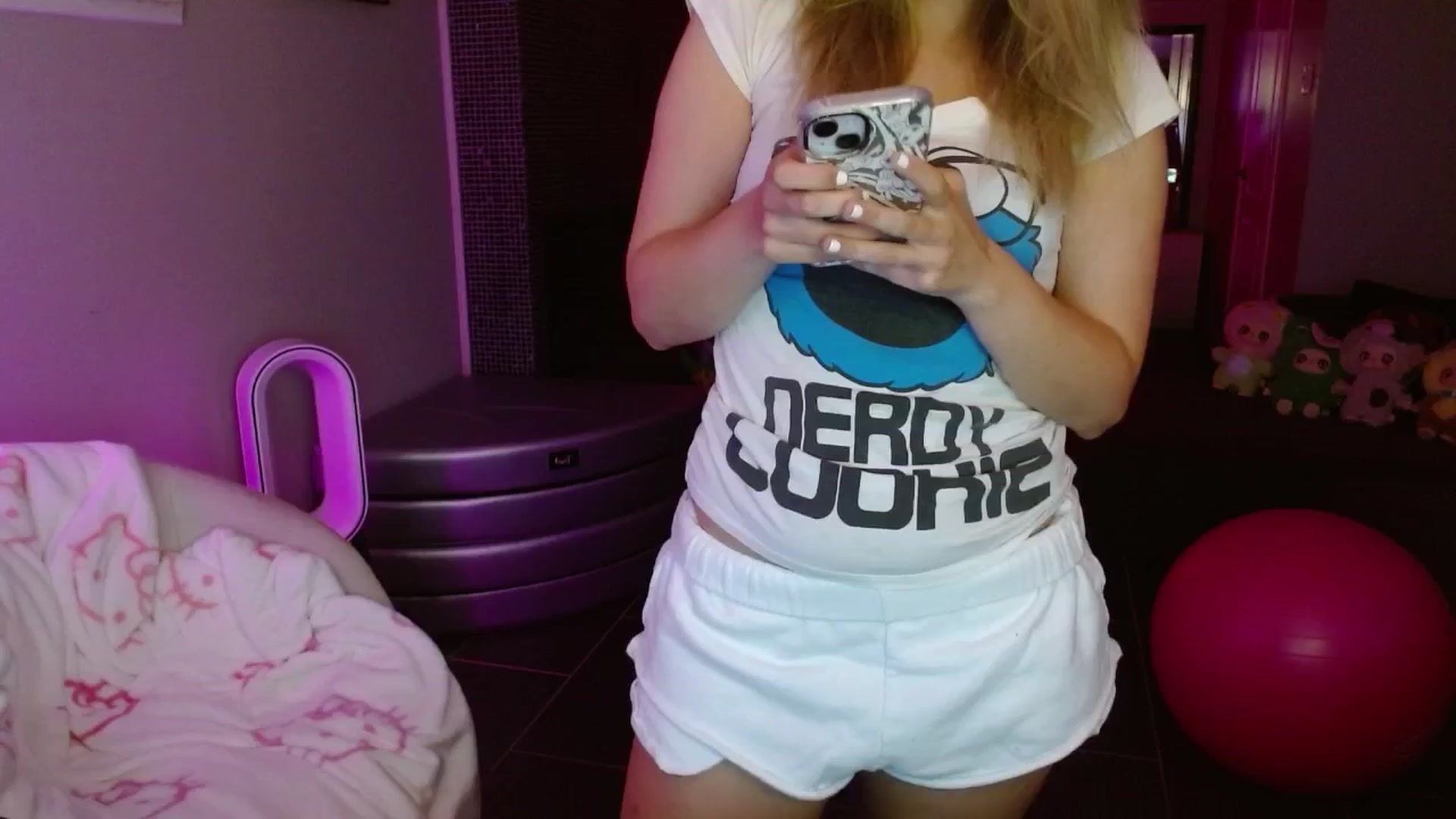 Gallery image thumbnail from Serafina's myfreecams stream on, 08/09/2025, 03:32 image 2 of 20