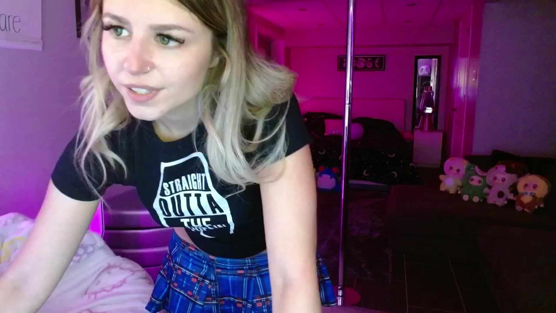 Gallery image thumbnail from Serafina's myfreecams stream on, 08/20/2025, 05:12 image 18 of 20