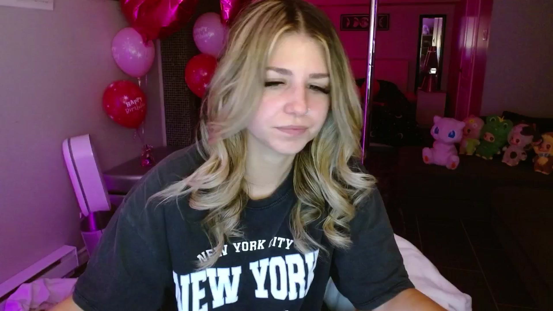 Gallery image thumbnail from Serafina's myfreecams stream on, 09/03/2025, 05:23 image 7 of 20