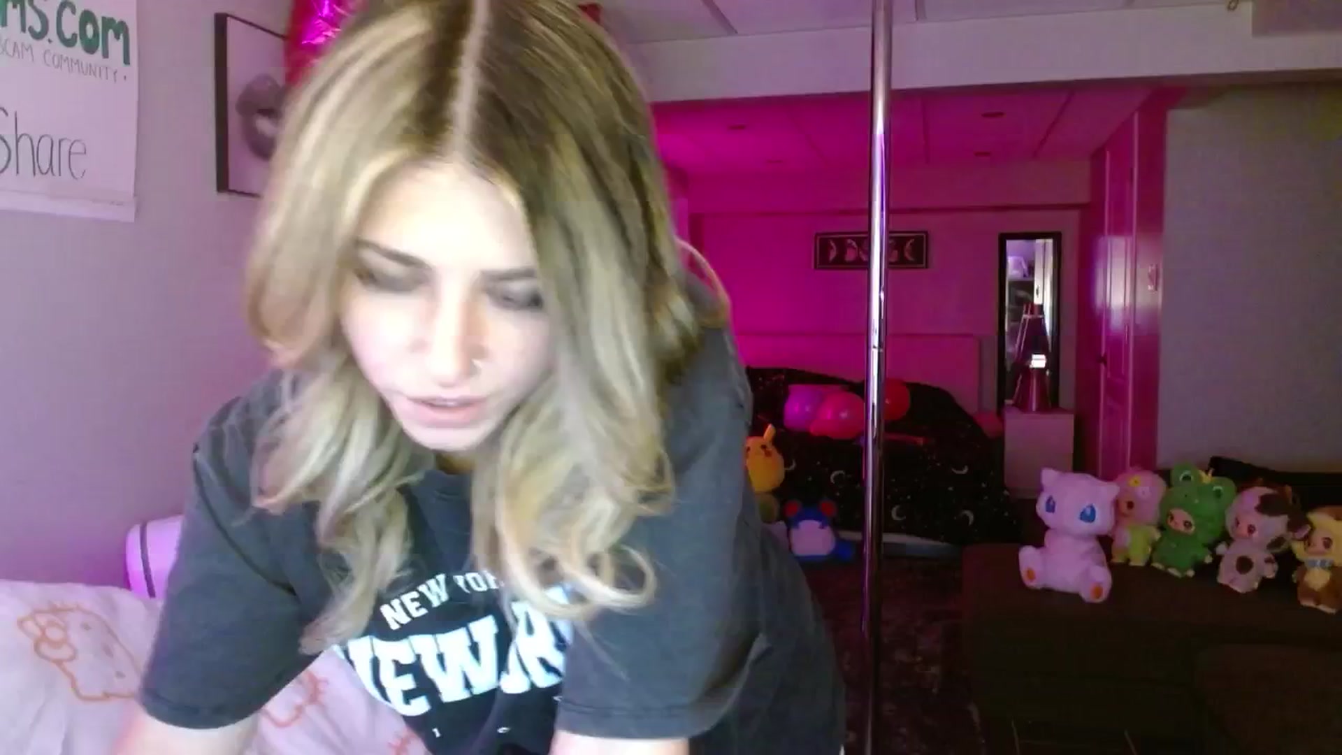 Gallery image thumbnail from Serafina's myfreecams stream on, 09/03/2025, 05:23 image 16 of 20