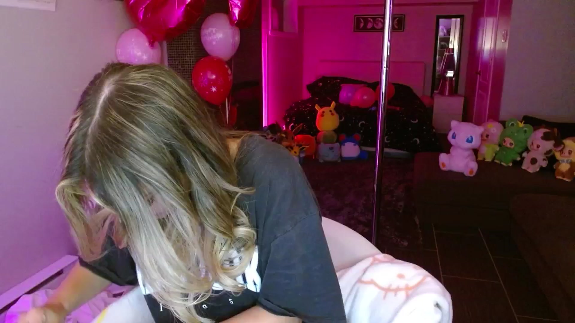 Gallery image thumbnail from Serafina's myfreecams stream on, 09/03/2025, 05:23 image 15 of 20