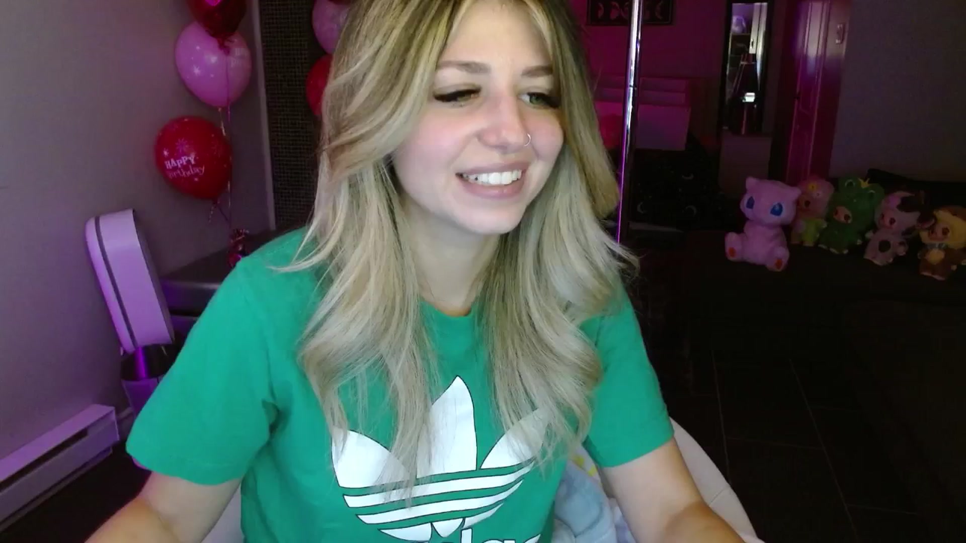 Gallery image thumbnail from Serafina's myfreecams stream on, 09/05/2025, 03:38 image 19 of 20