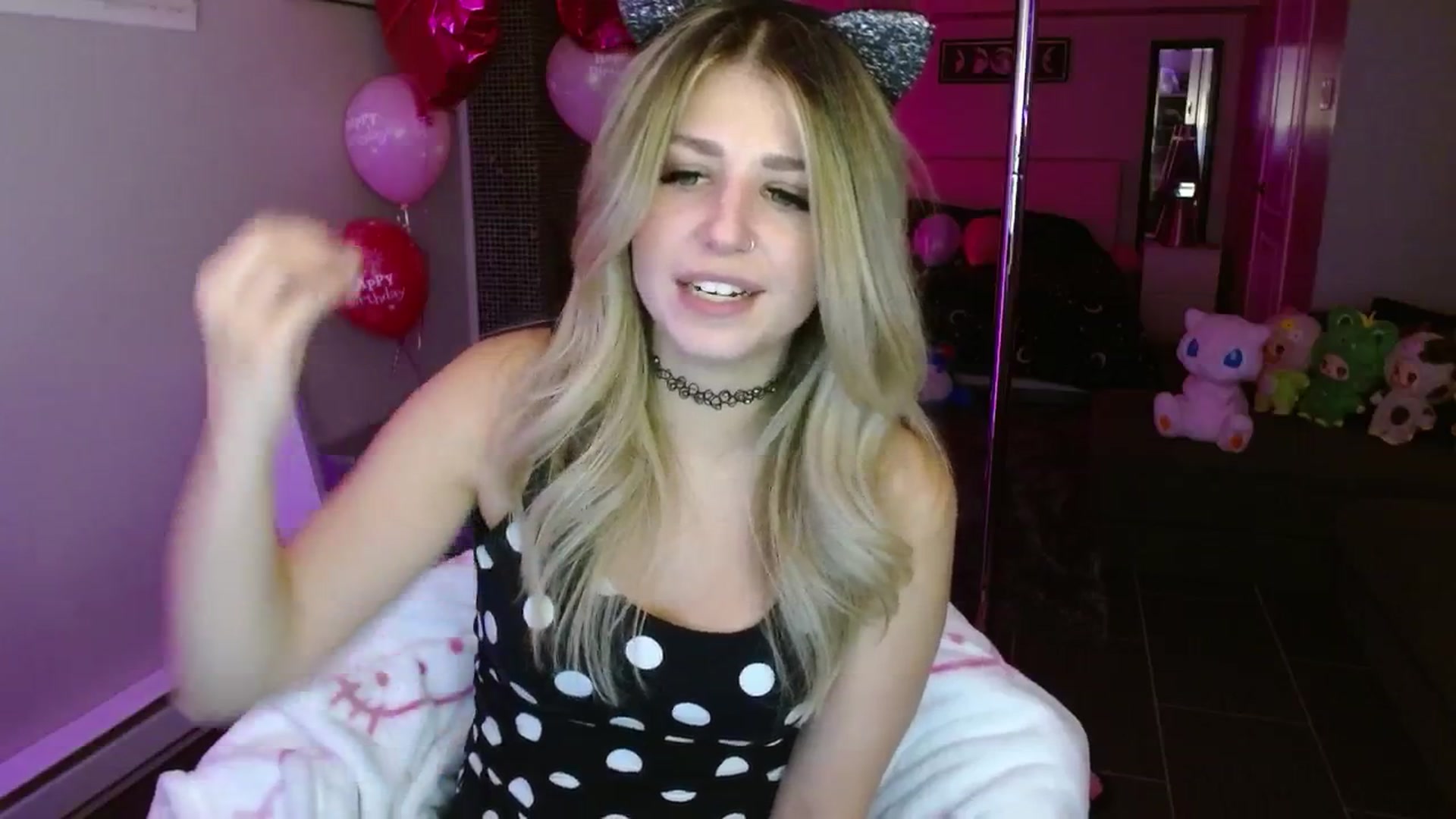 Gallery image thumbnail from Serafina's myfreecams stream on, 09/06/2025, 04:47 image 6 of 20