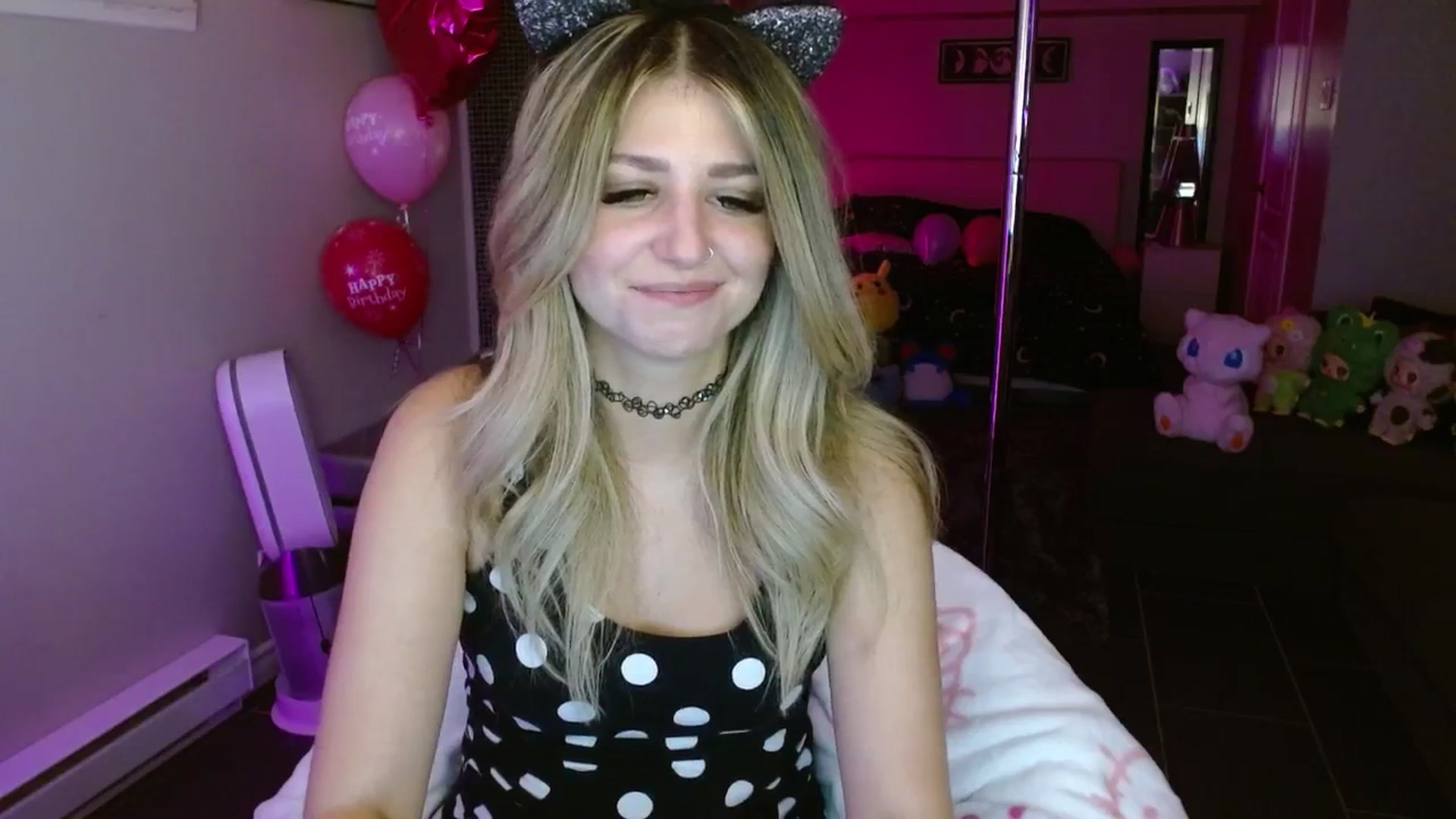 Gallery image thumbnail from Serafina's myfreecams stream on, 09/06/2025, 04:47 image 12 of 20
