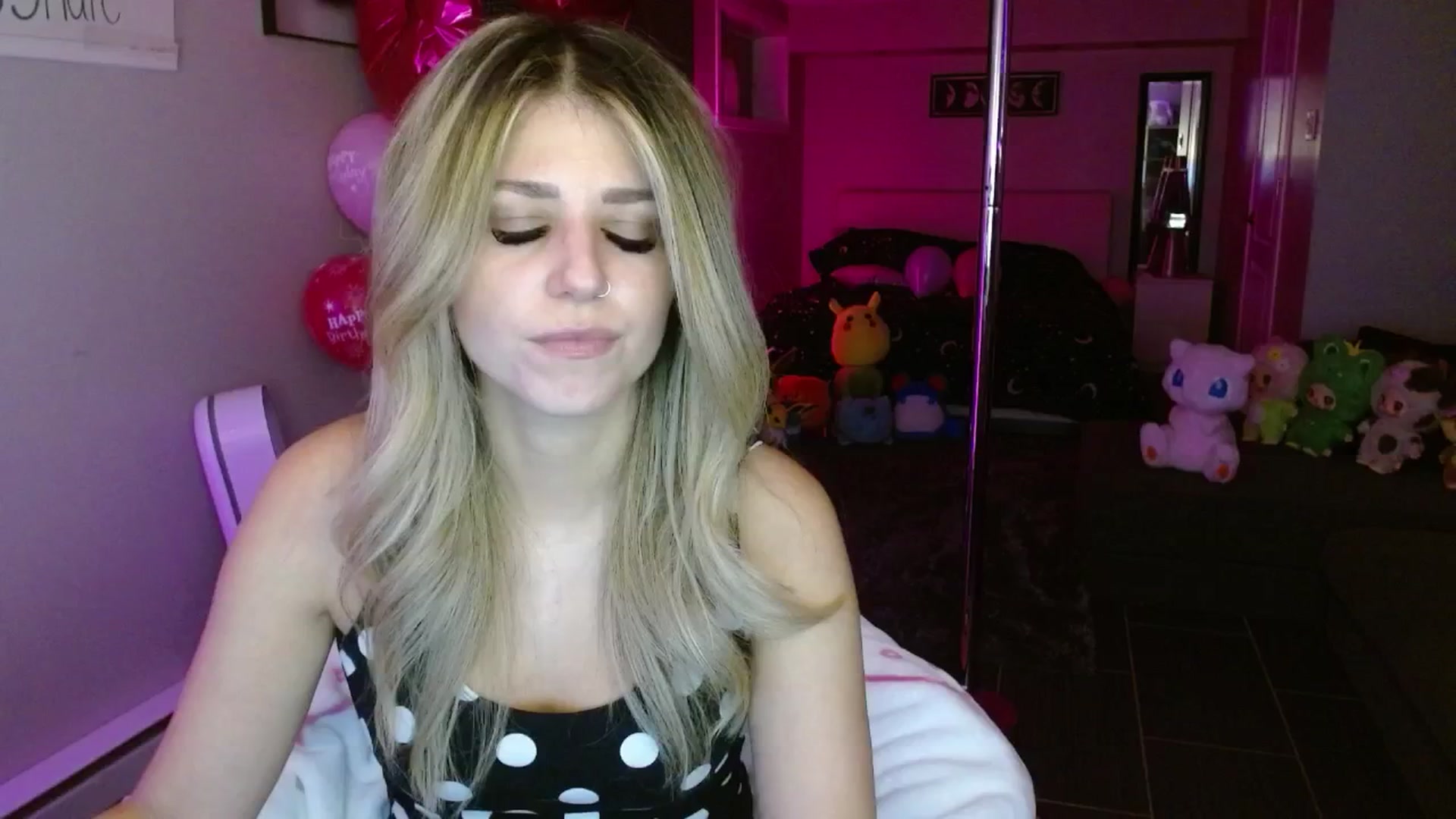 Gallery image thumbnail from Serafina's myfreecams stream on, 09/06/2025, 04:47 image 1 of 20