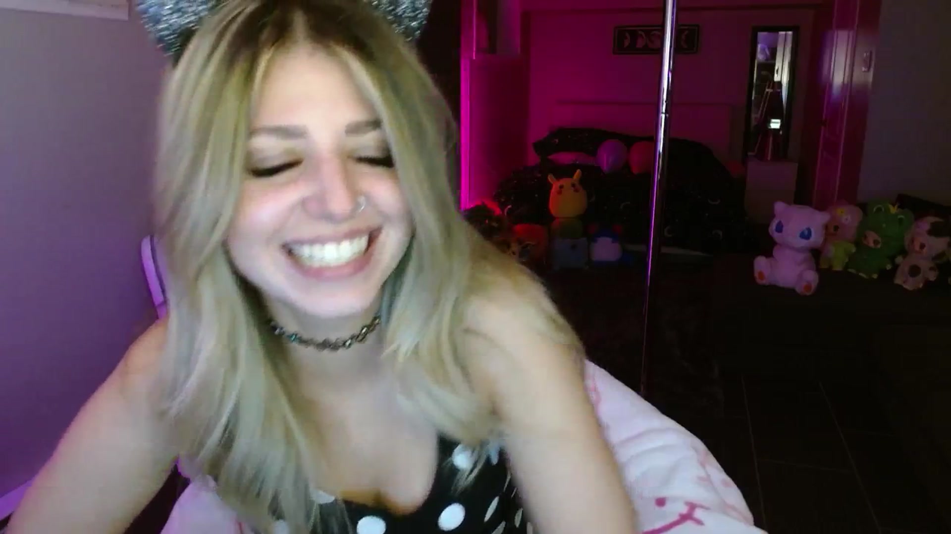 Gallery image thumbnail from Serafina's myfreecams stream on, 09/06/2025, 04:47 image 14 of 20
