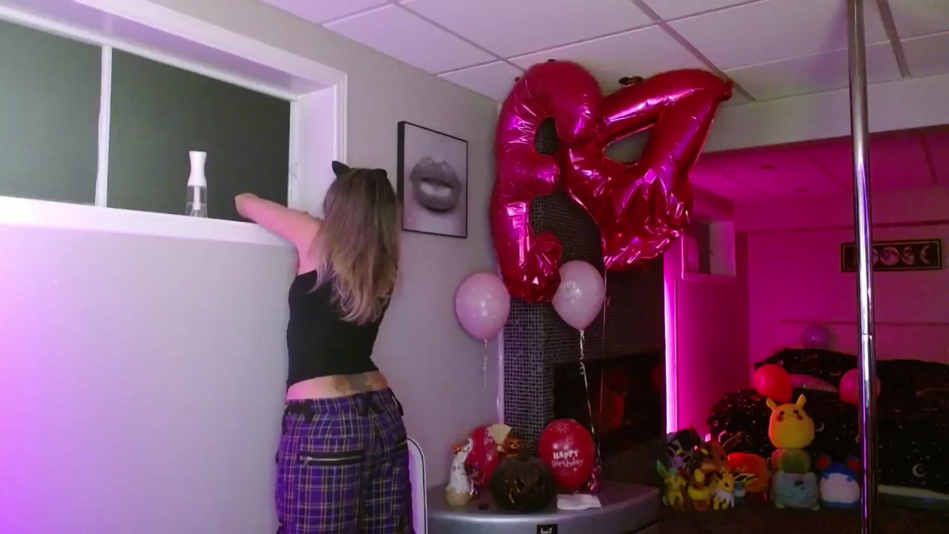 Gallery image thumbnail from Serafina's myfreecams stream on, 09/14/2025, 04:19 image 9 of 20