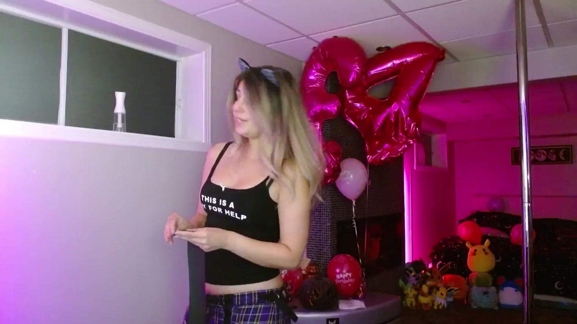 Gallery image thumbnail from Serafina's myfreecams stream on, 09/14/2025, 04:19 image 10 of 20