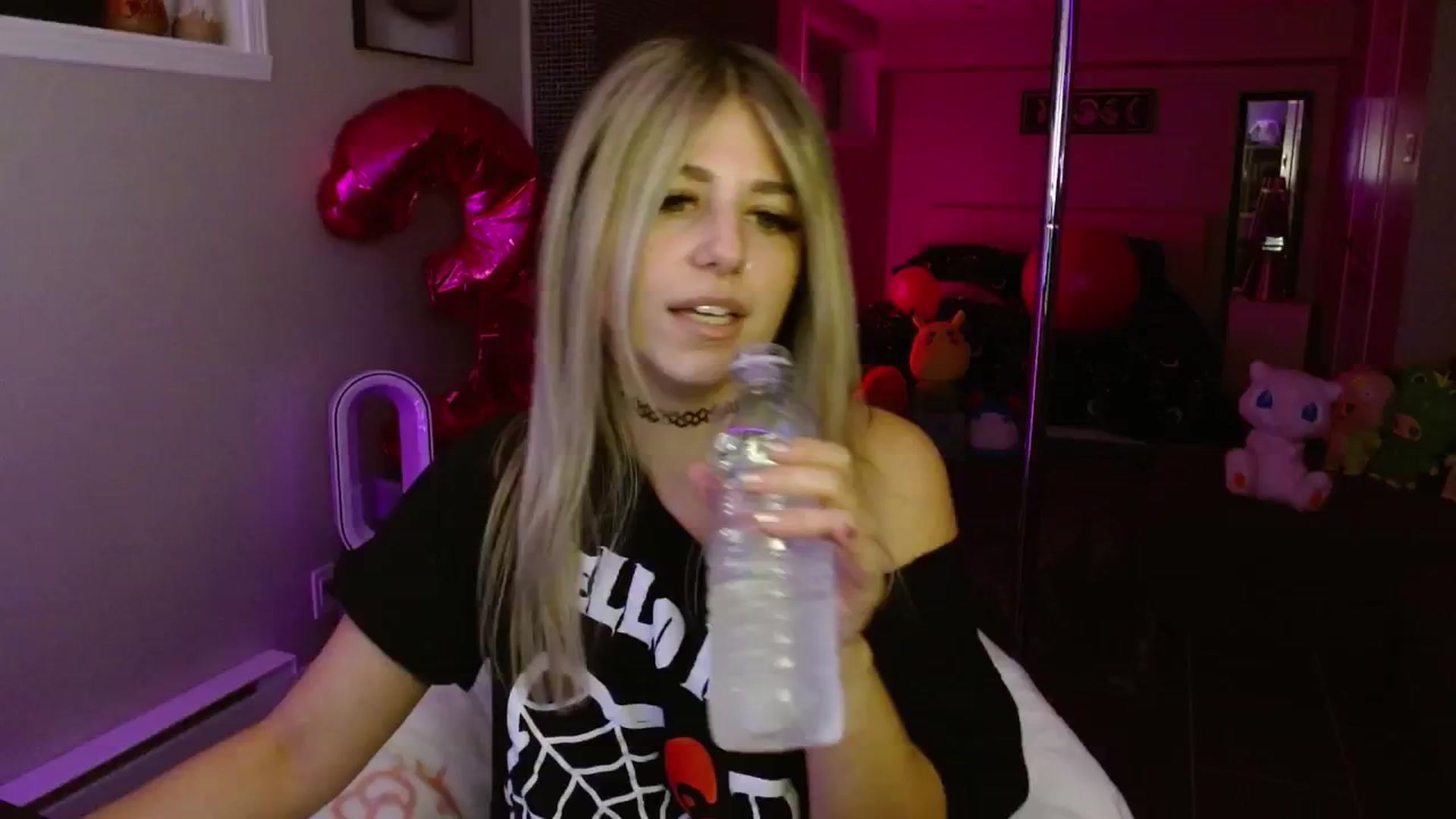 Gallery image thumbnail from Serafina's myfreecams stream on, 09/25/2025, 02:57 image 13 of 20