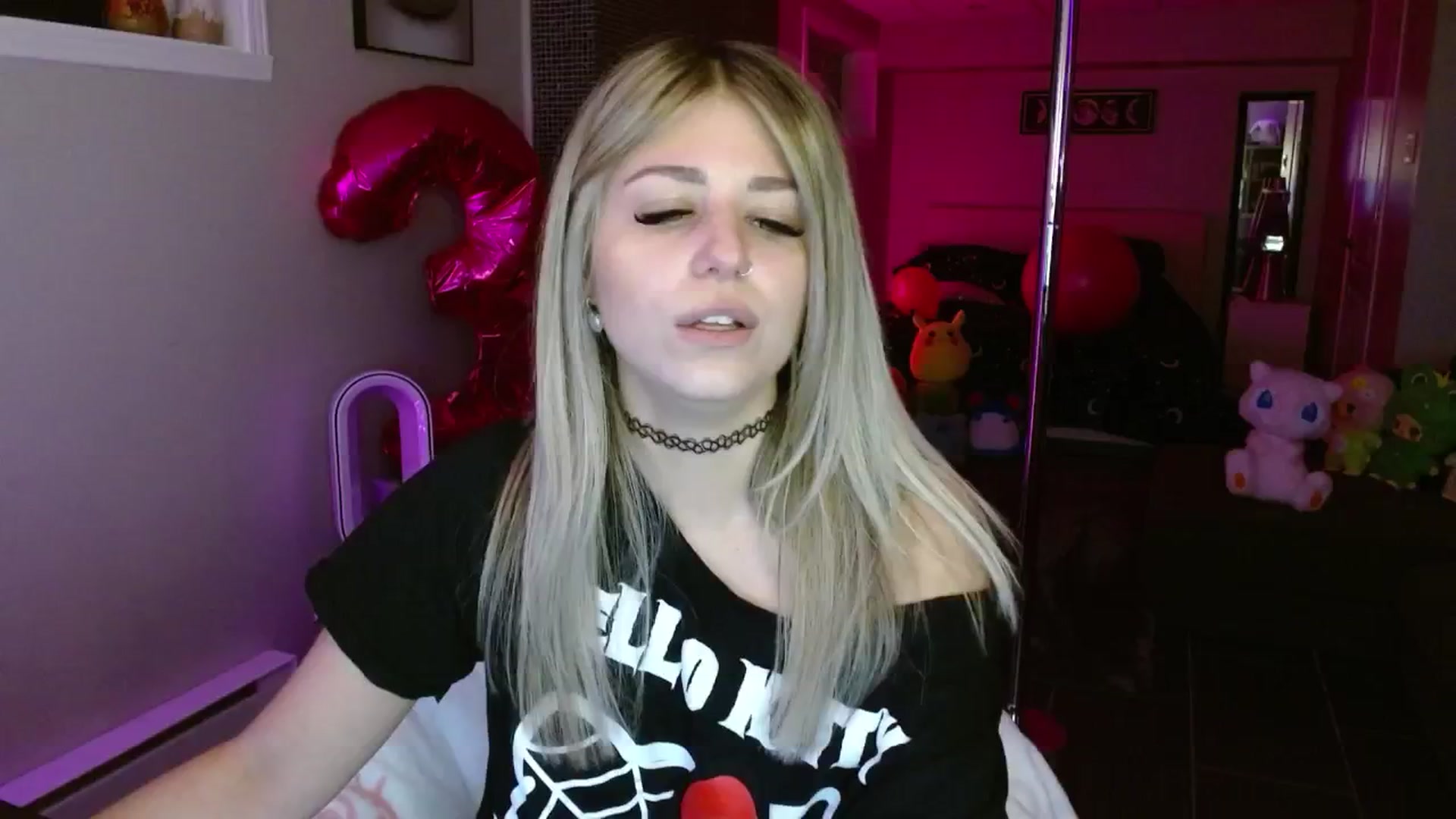 Gallery image thumbnail from Serafina's myfreecams stream on, 09/25/2025, 02:57 image 14 of 20