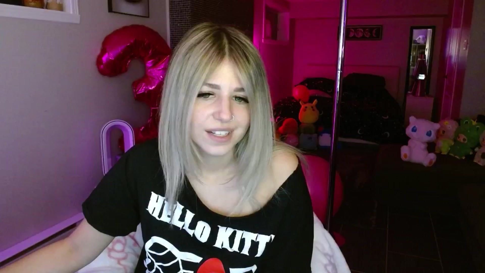 Gallery image thumbnail from Serafina's myfreecams stream on, 09/25/2025, 02:57 image 3 of 20