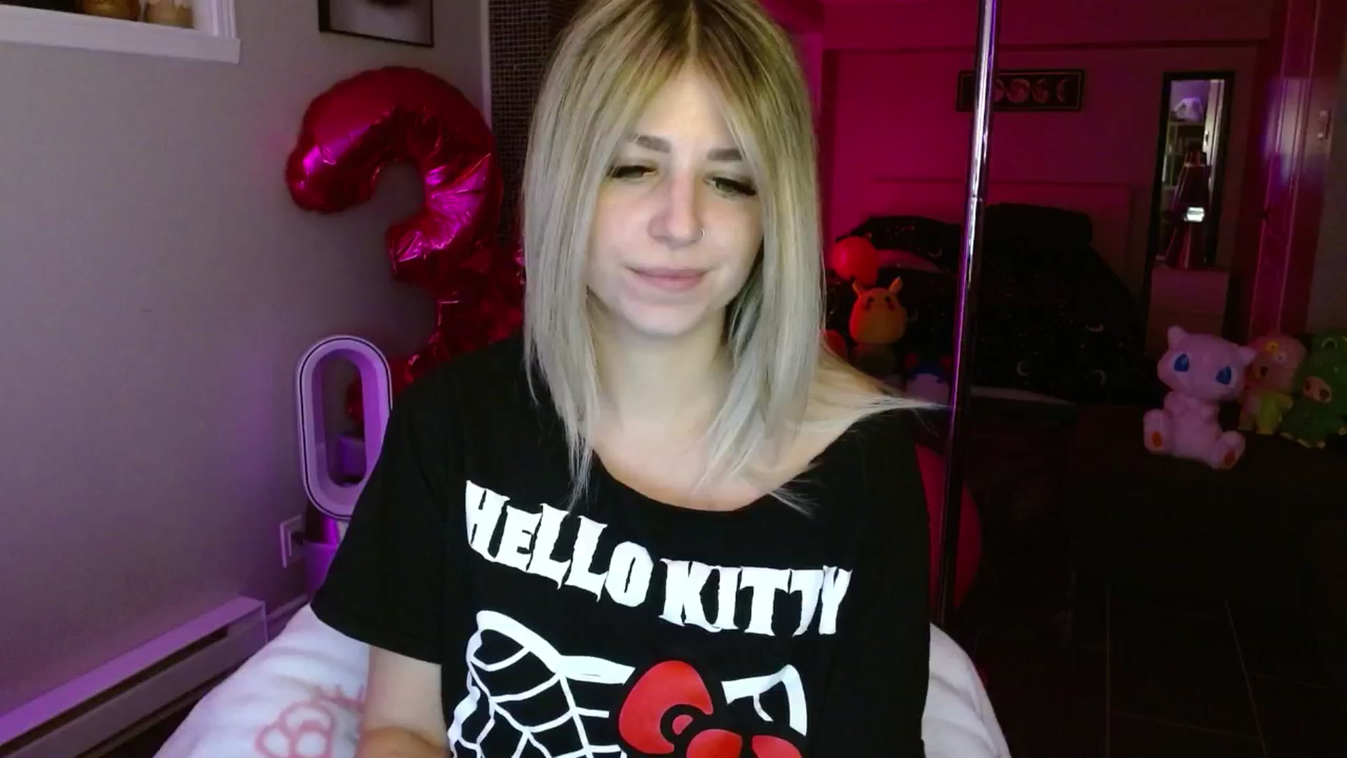 Gallery image thumbnail from Serafina's myfreecams stream on, 09/25/2025, 02:57 image 2 of 20