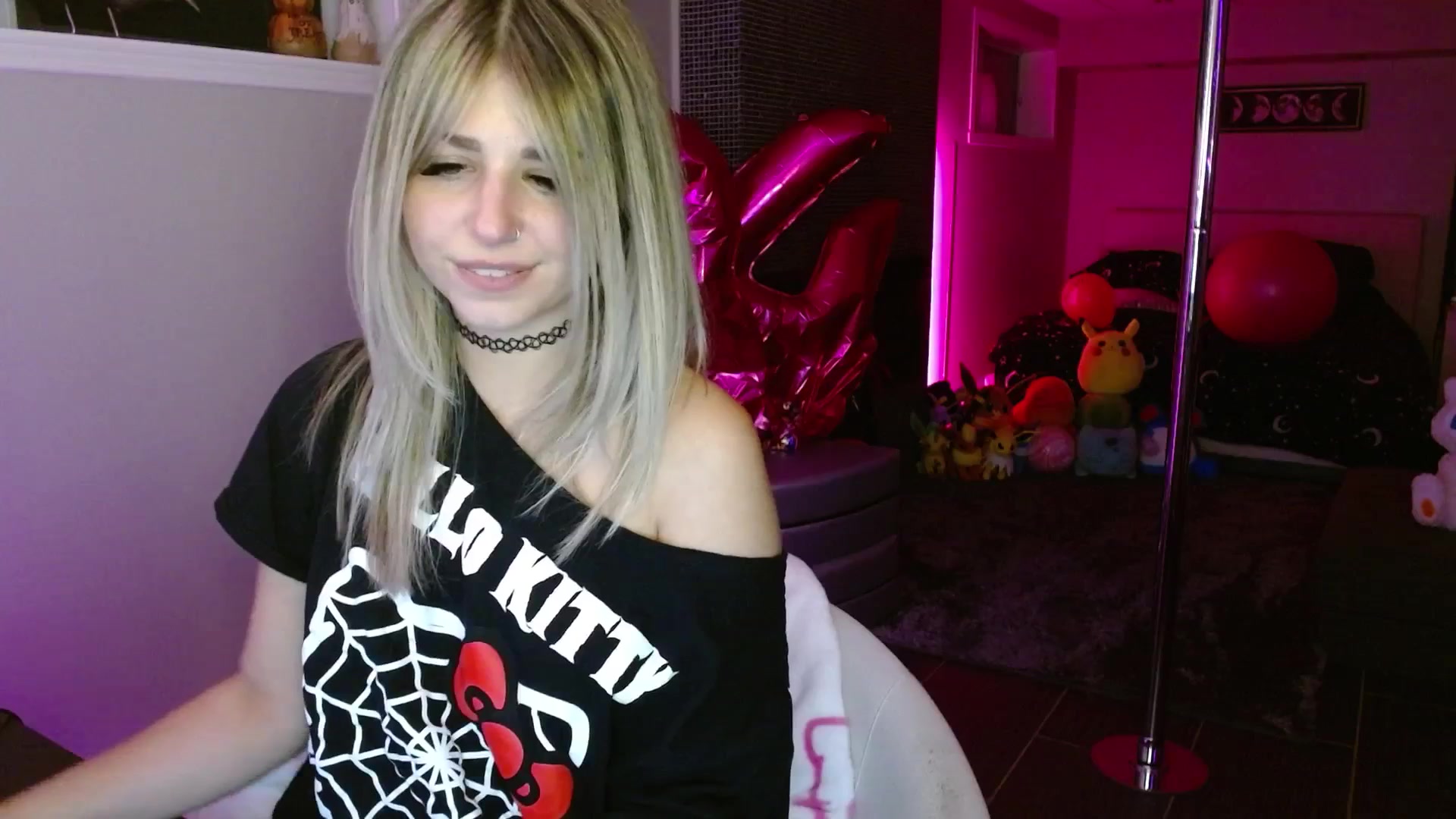 Gallery image thumbnail from Serafina's myfreecams stream on, 09/25/2025, 06:16 image 20 of 20