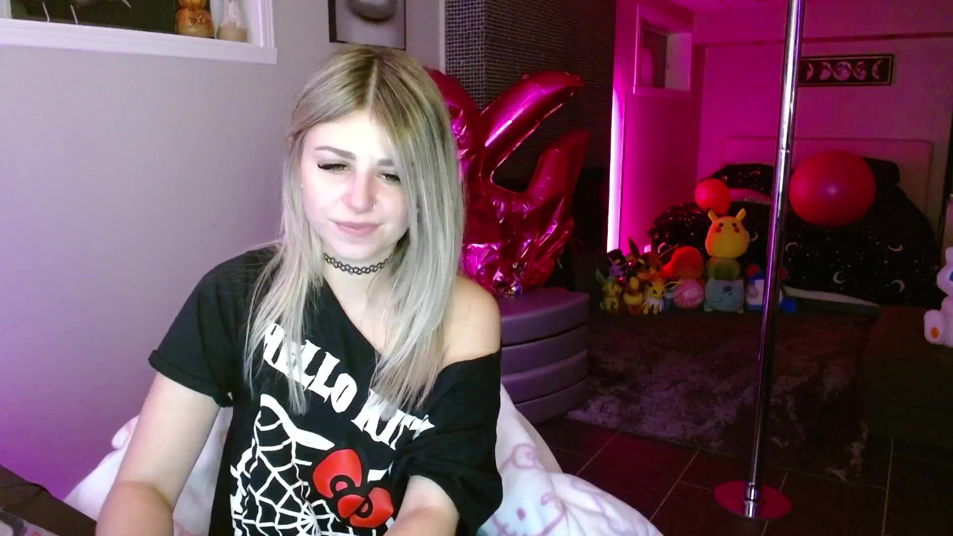 Gallery image thumbnail from Serafina's myfreecams stream on, 09/25/2025, 06:16 image 14 of 20