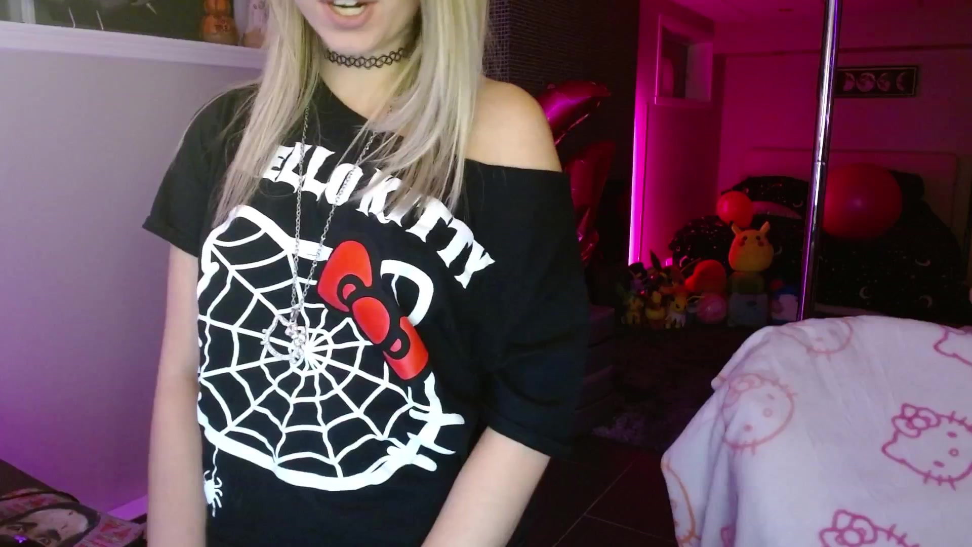 Gallery image thumbnail from Serafina's myfreecams stream on, 09/25/2025, 06:16 image 12 of 20
