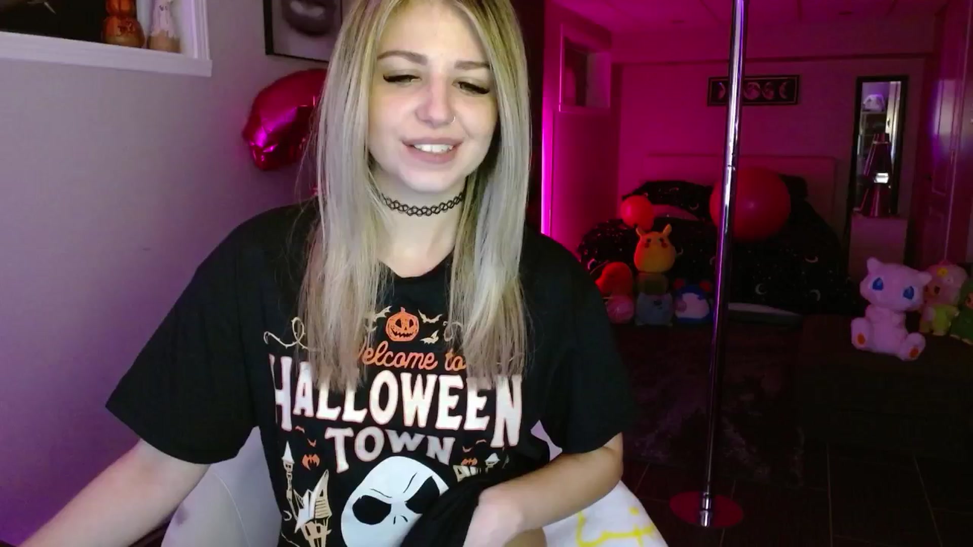 Gallery image thumbnail from Serafina's myfreecams stream on, 09/27/2025, 03:57 image 2 of 20