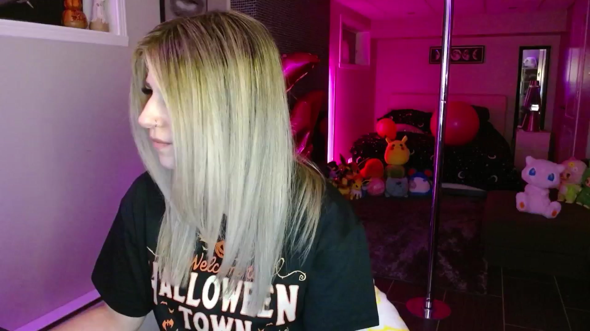 Gallery image thumbnail from Serafina's myfreecams stream on, 09/27/2025, 03:57 image 9 of 20