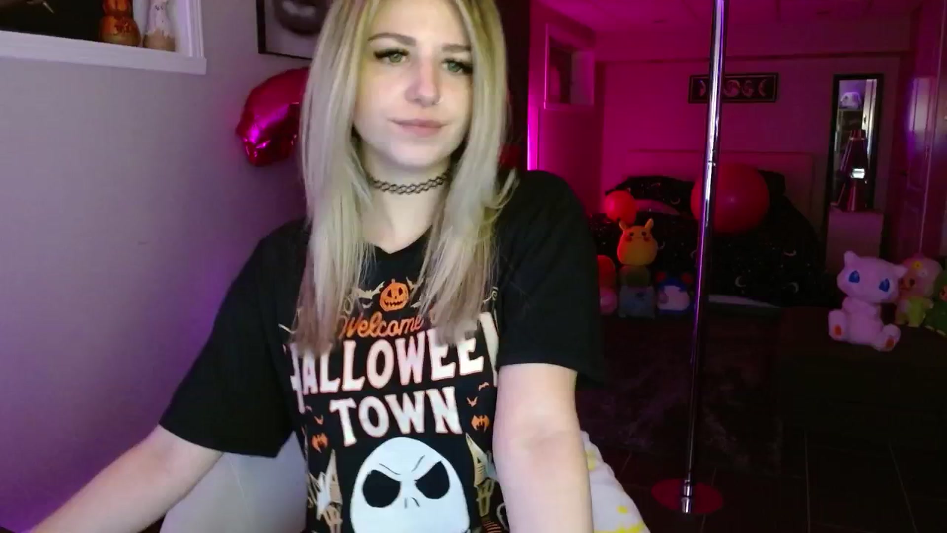 Gallery image thumbnail from Serafina's myfreecams stream on, 09/27/2025, 03:57 image 1 of 20