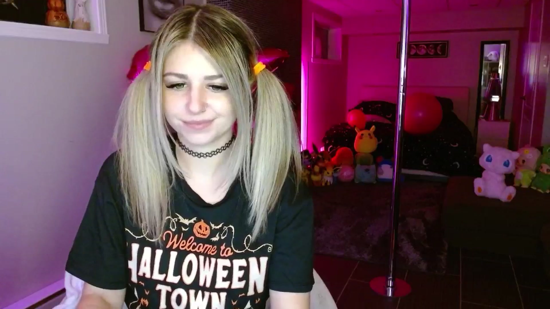 Gallery image thumbnail from Serafina's myfreecams stream on, 09/27/2025, 05:44 image 20 of 20
