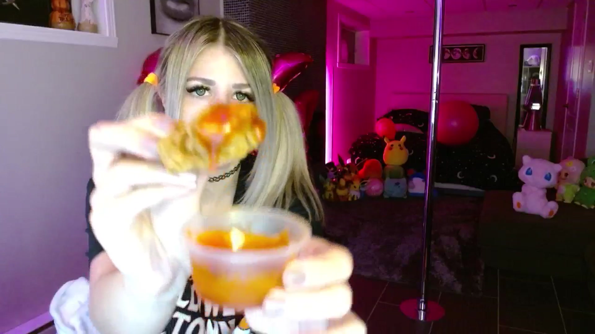 Gallery image thumbnail from Serafina's myfreecams stream on, 09/27/2025, 05:44 image 18 of 20