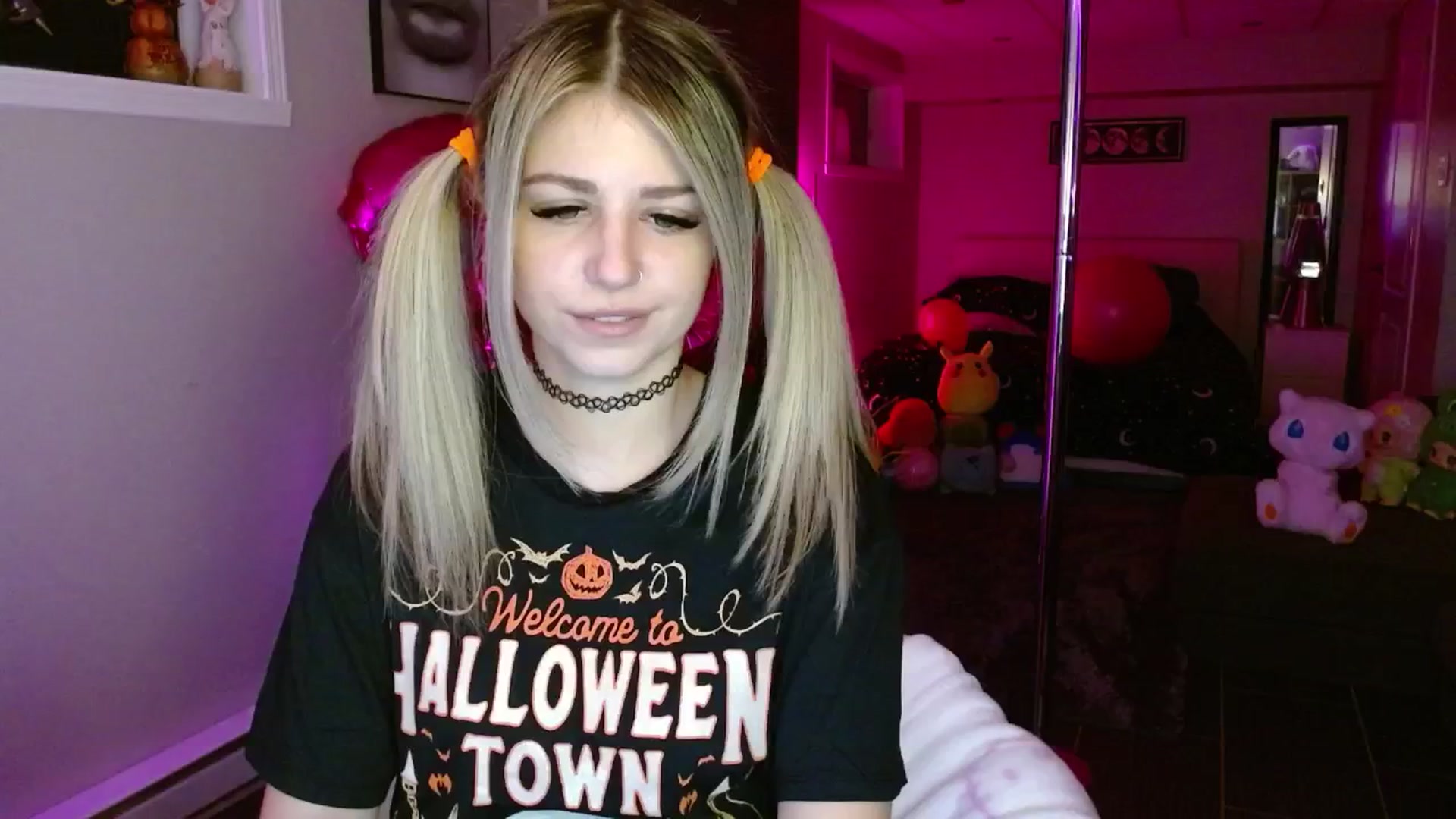 Gallery image thumbnail from Serafina's myfreecams stream on, 09/27/2025, 05:44 image 7 of 20