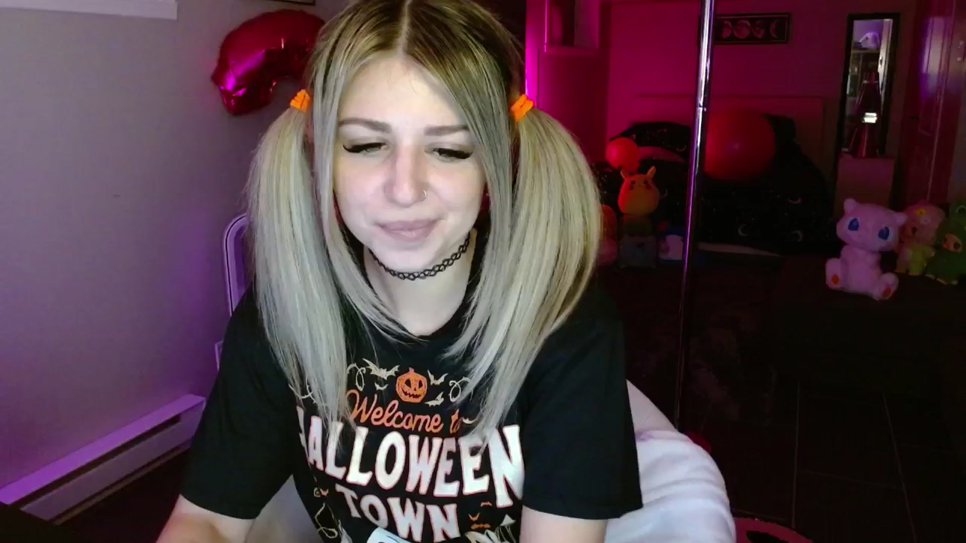Gallery image thumbnail from Serafina's myfreecams stream on, 09/27/2025, 05:44 image 12 of 20