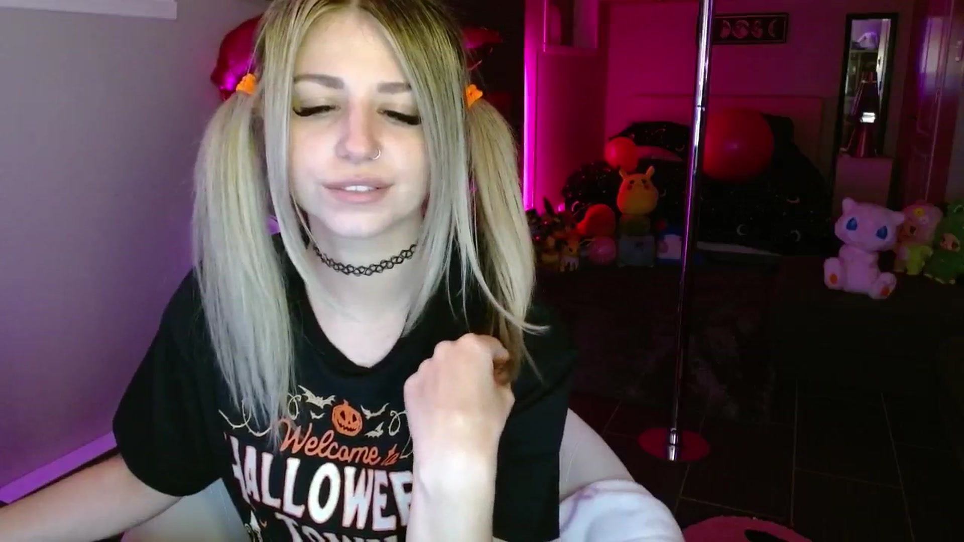 Gallery image thumbnail from Serafina's myfreecams stream on, 09/27/2025, 05:44 image 15 of 20