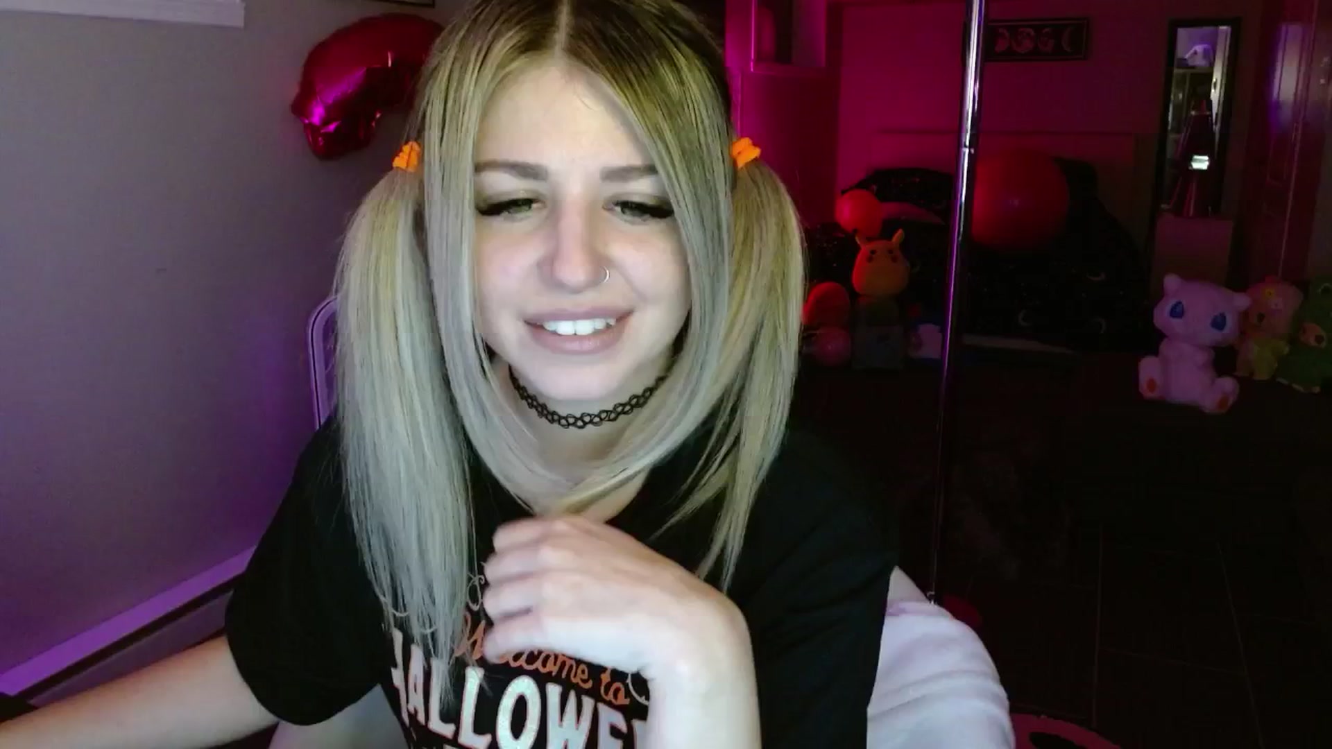 Gallery image thumbnail from Serafina's myfreecams stream on, 09/27/2025, 05:44 image 13 of 20