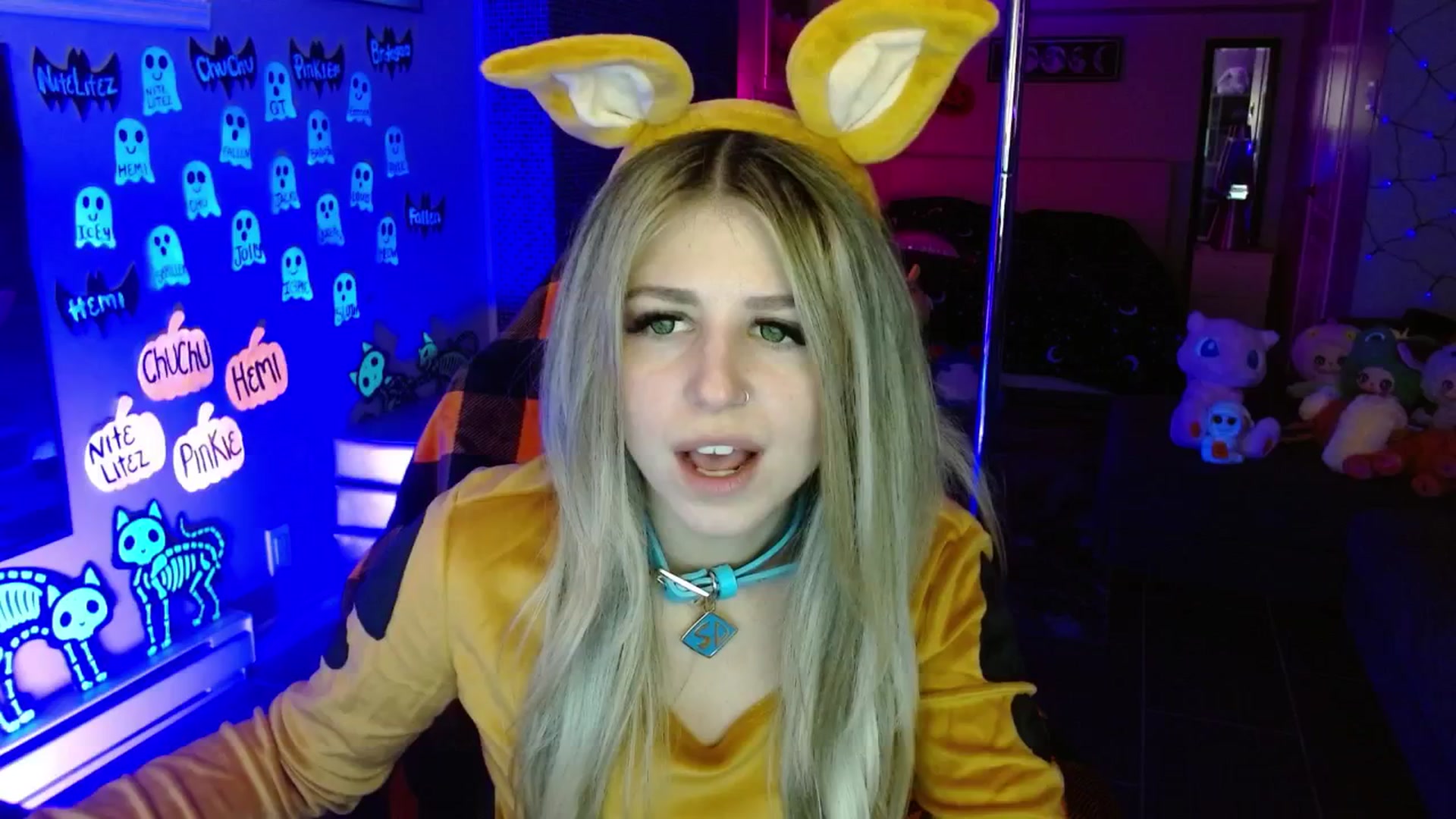 Gallery image thumbnail from Serafina's myfreecams stream on, 10/13/2025, 05:10 image 14 of 20