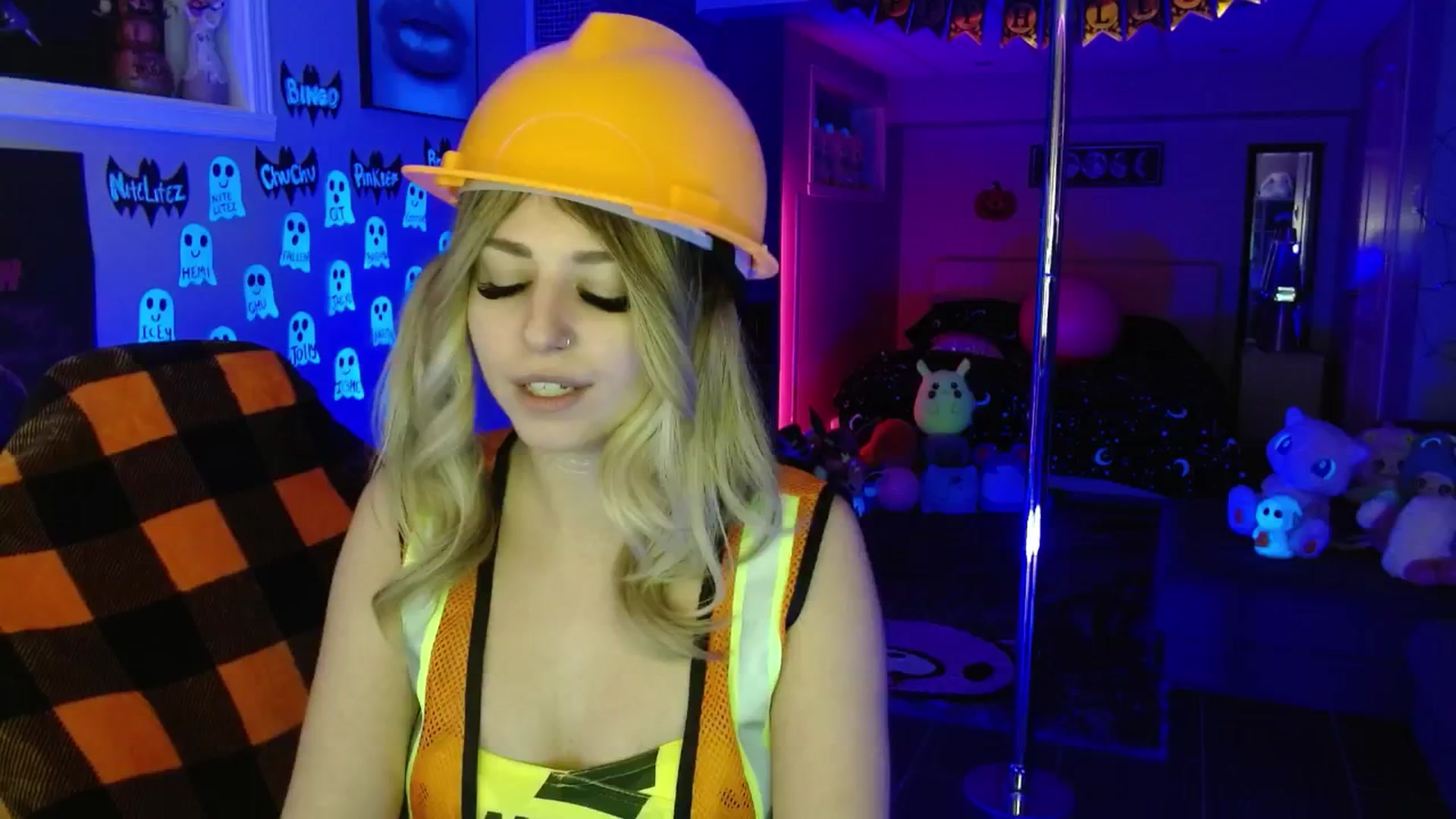 Gallery image thumbnail from Serafina's myfreecams stream on, 10/24/2025, 04:04 image 20 of 20