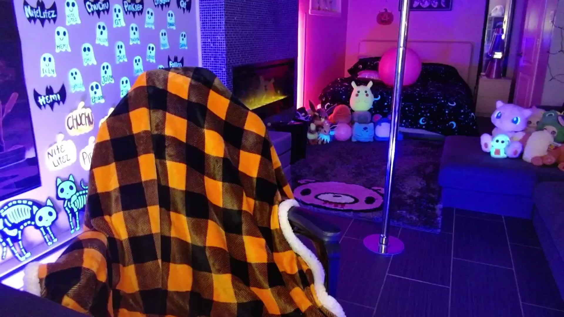 Gallery image thumbnail from Serafina's myfreecams stream on, 11/01/2025, 03:32 image 14 of 20