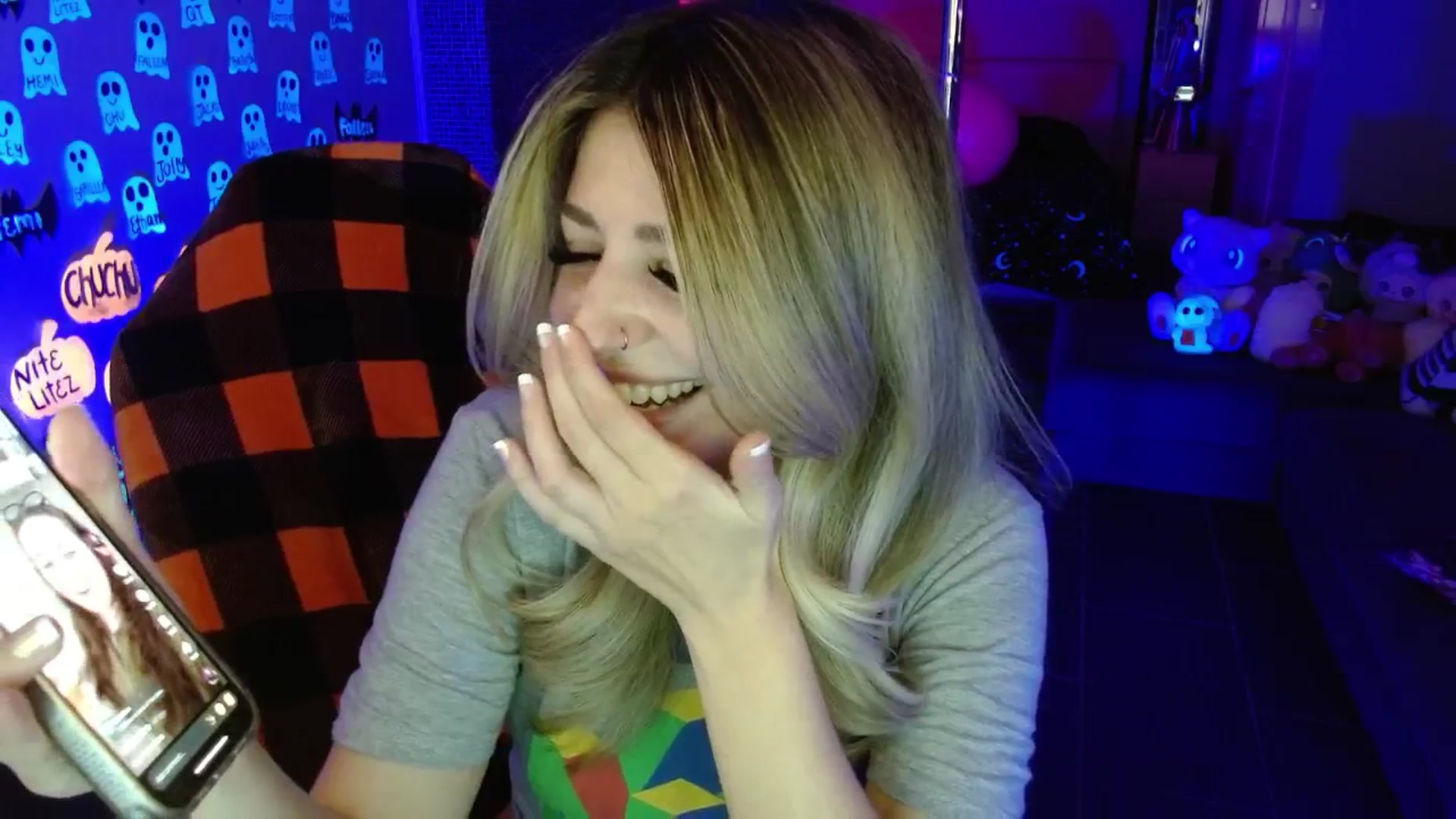 Gallery image thumbnail from Serafina's myfreecams stream on, 11/06/2025, 03:53 image 4 of 20