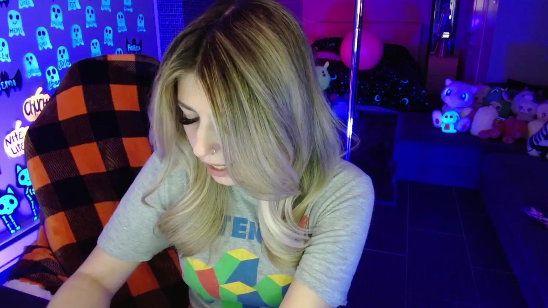 Gallery image thumbnail from Serafina's myfreecams stream on, 11/06/2025, 03:53 image 8 of 20