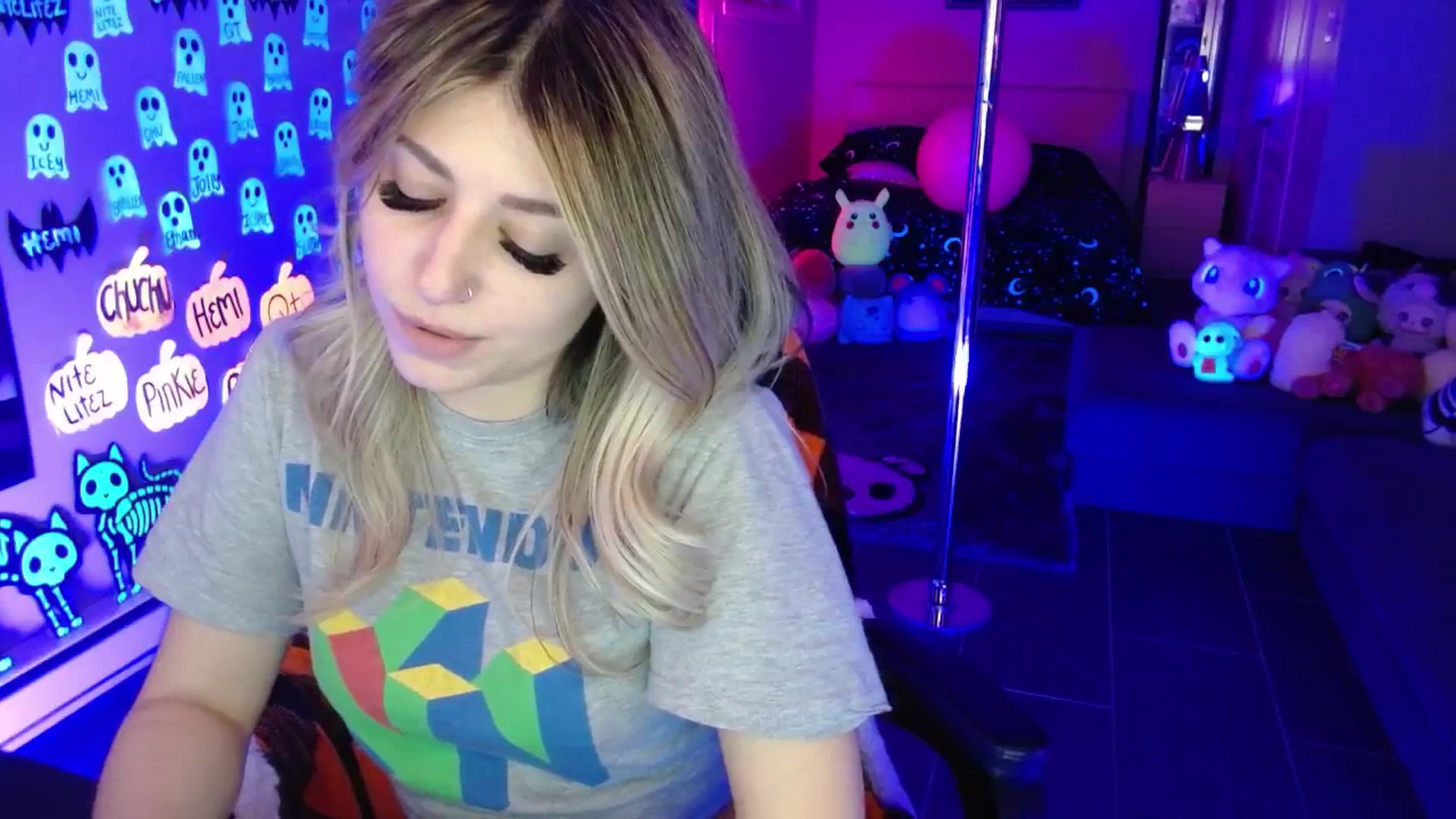 Gallery image thumbnail from Serafina's myfreecams stream on, 11/06/2025, 05:40 image 8 of 20