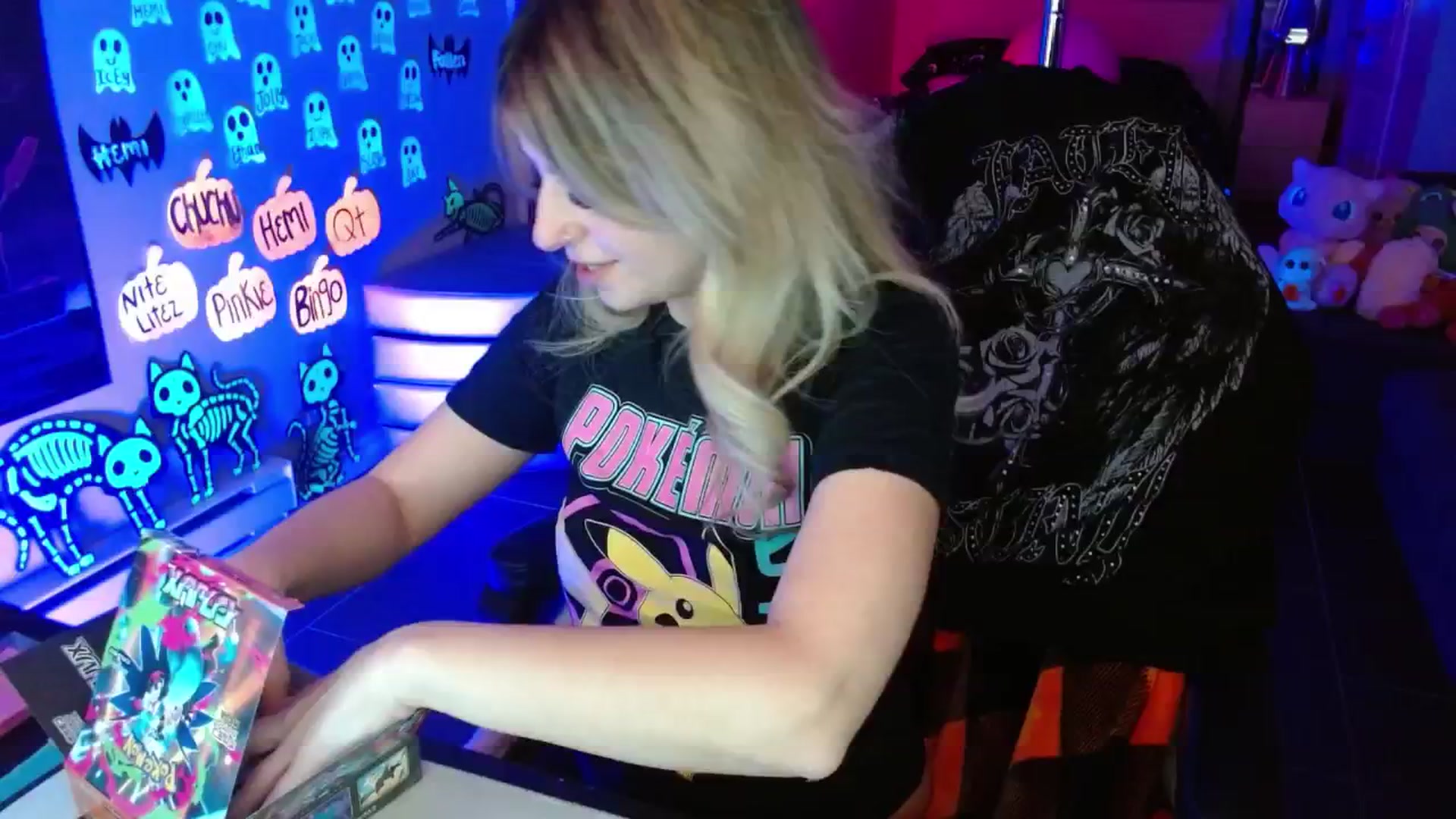 Gallery image thumbnail from Serafina's myfreecams stream on, 11/09/2025, 05:16 image 16 of 20