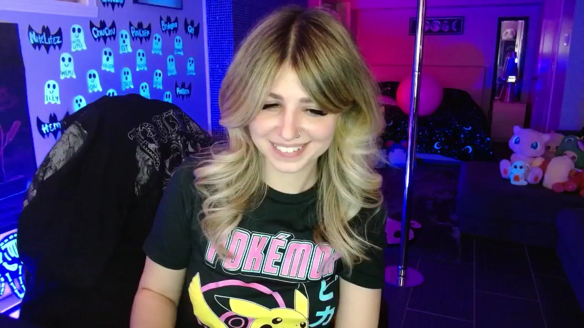 Gallery image thumbnail from Serafina's myfreecams stream on, 11/09/2025, 05:16 image 18 of 20