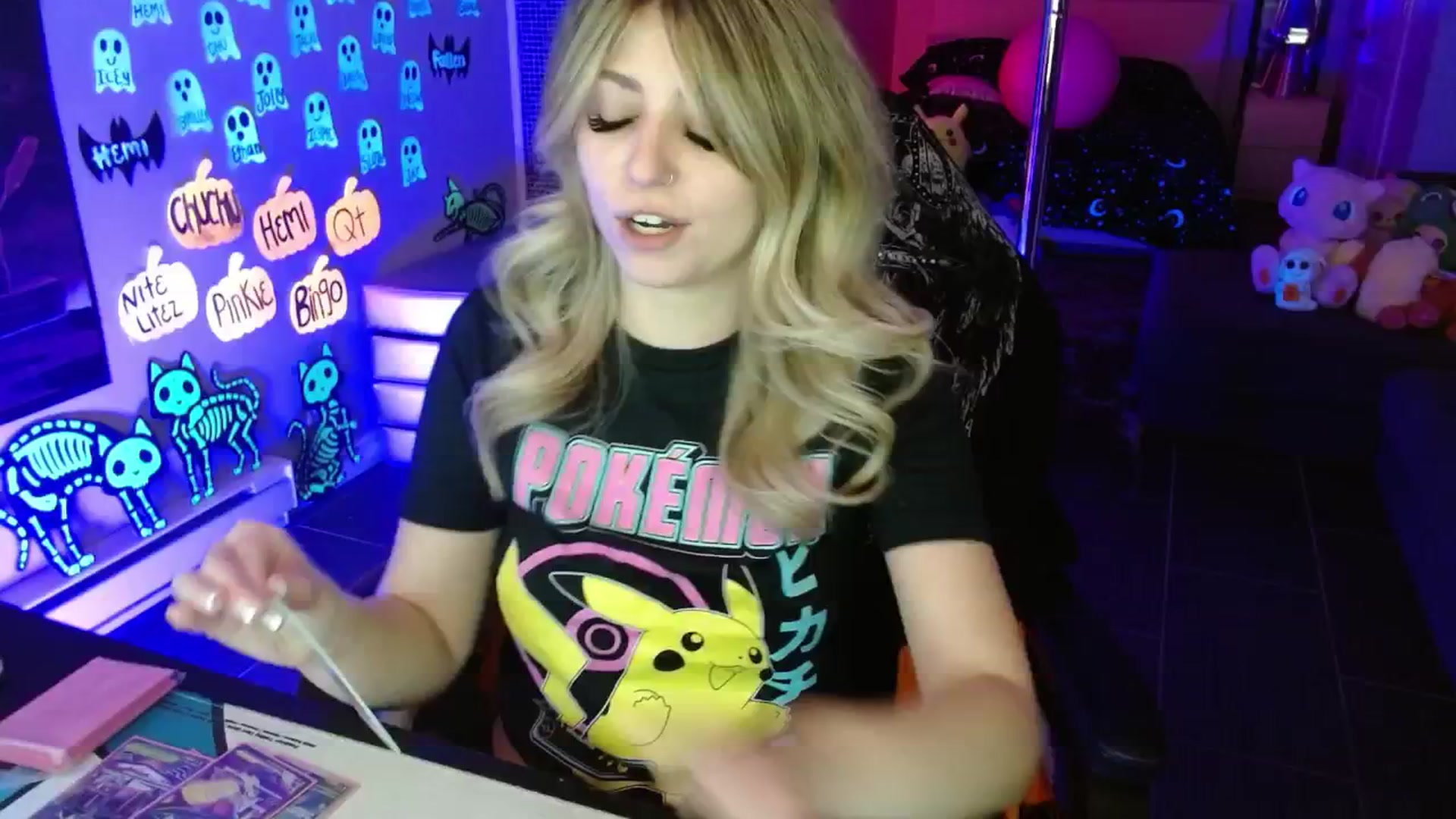 Gallery image thumbnail from Serafina's myfreecams stream on, 11/09/2025, 05:16 image 10 of 20