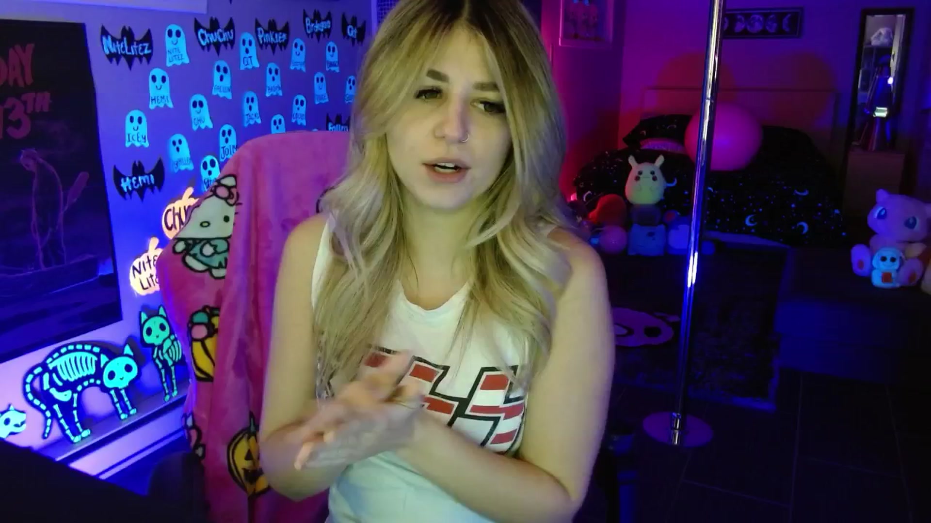 Gallery image thumbnail from Serafina's myfreecams stream on, 11/19/2025, 04:40 image 9 of 20