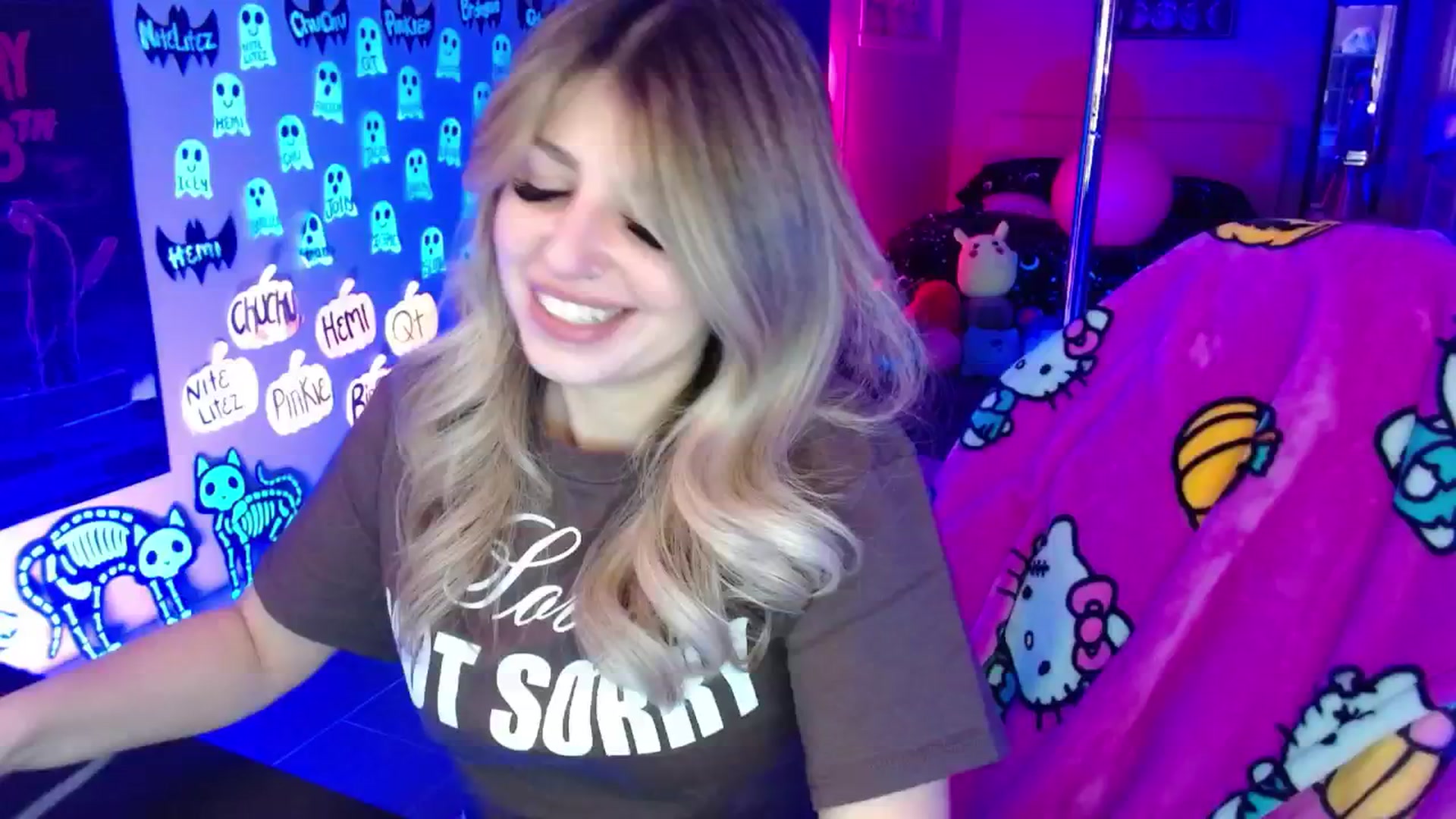 Gallery image thumbnail from Serafina's myfreecams stream on, 11/28/2025, 05:10 image 11 of 20