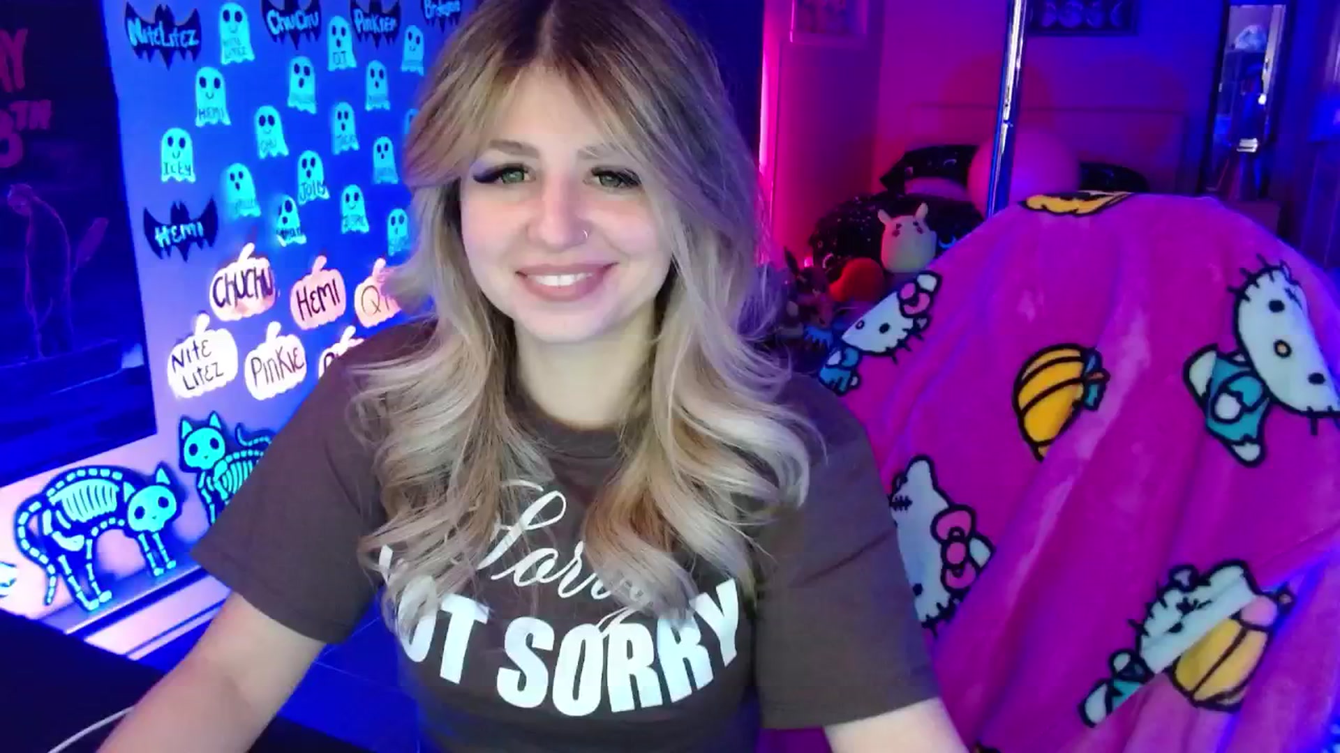 Gallery image thumbnail from Serafina's myfreecams stream on, 11/28/2025, 05:10 image 15 of 20