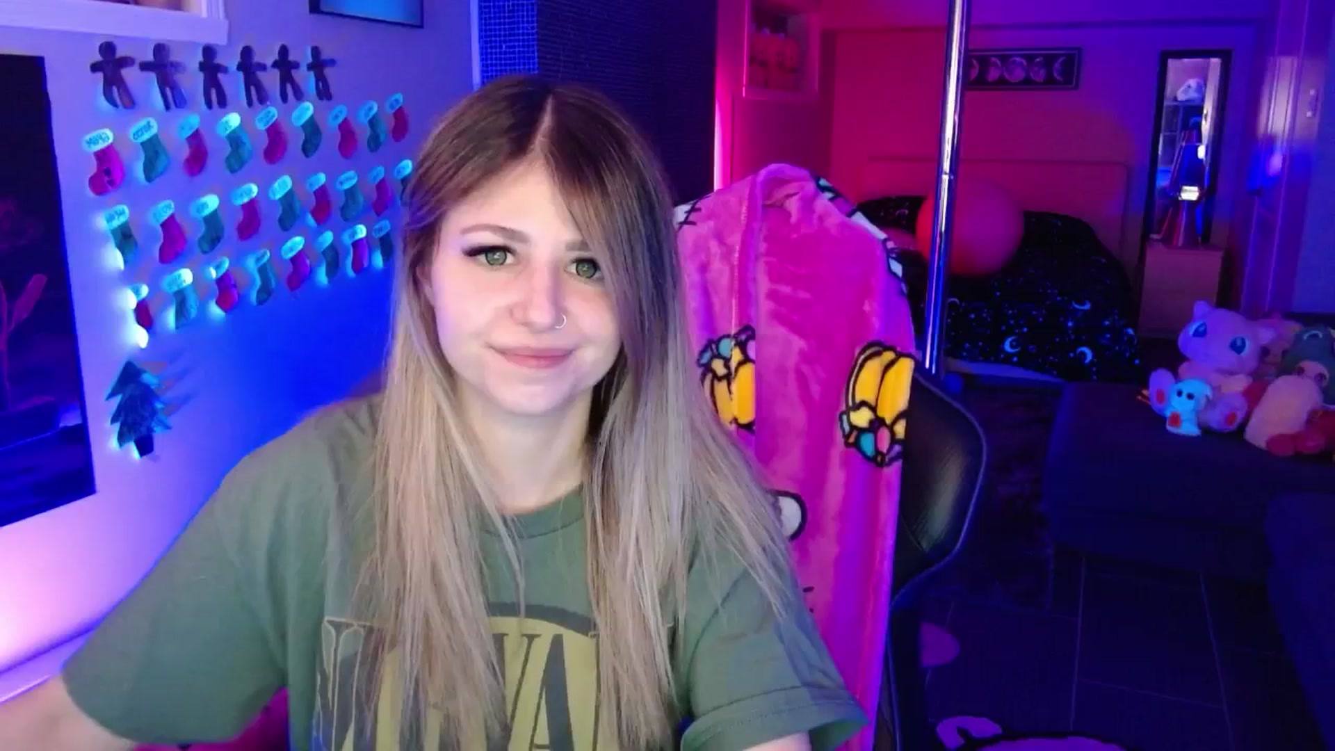 Gallery image thumbnail from Serafina's myfreecams stream on, 12/19/2025, 03:46 image 20 of 20
