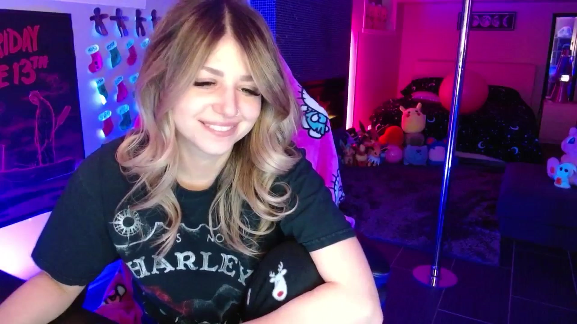 Gallery image thumbnail from Serafina's myfreecams stream on, 12/28/2025, 07:09 image 8 of 20